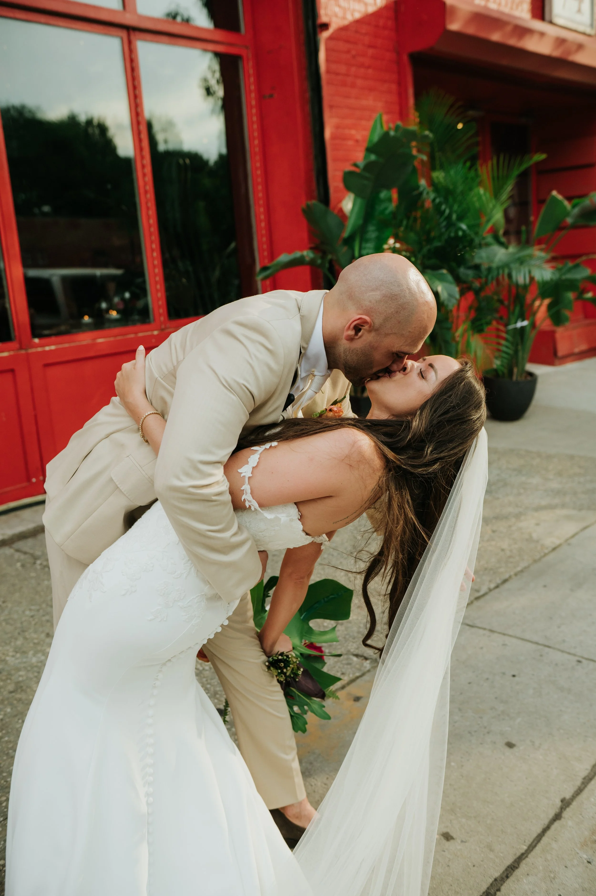A Fandi Mata Wedding with Pop Strings, Rock Ballads, and the Thong Song