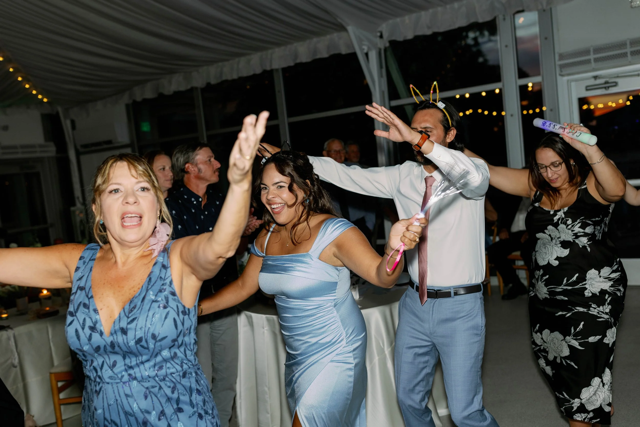 Wedding817.jpg