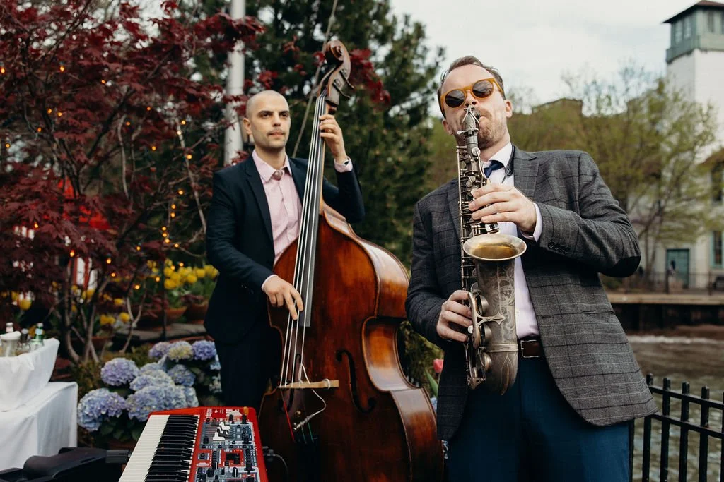 Jazz Music for Weddings: Timeless Style with a Modern Feel