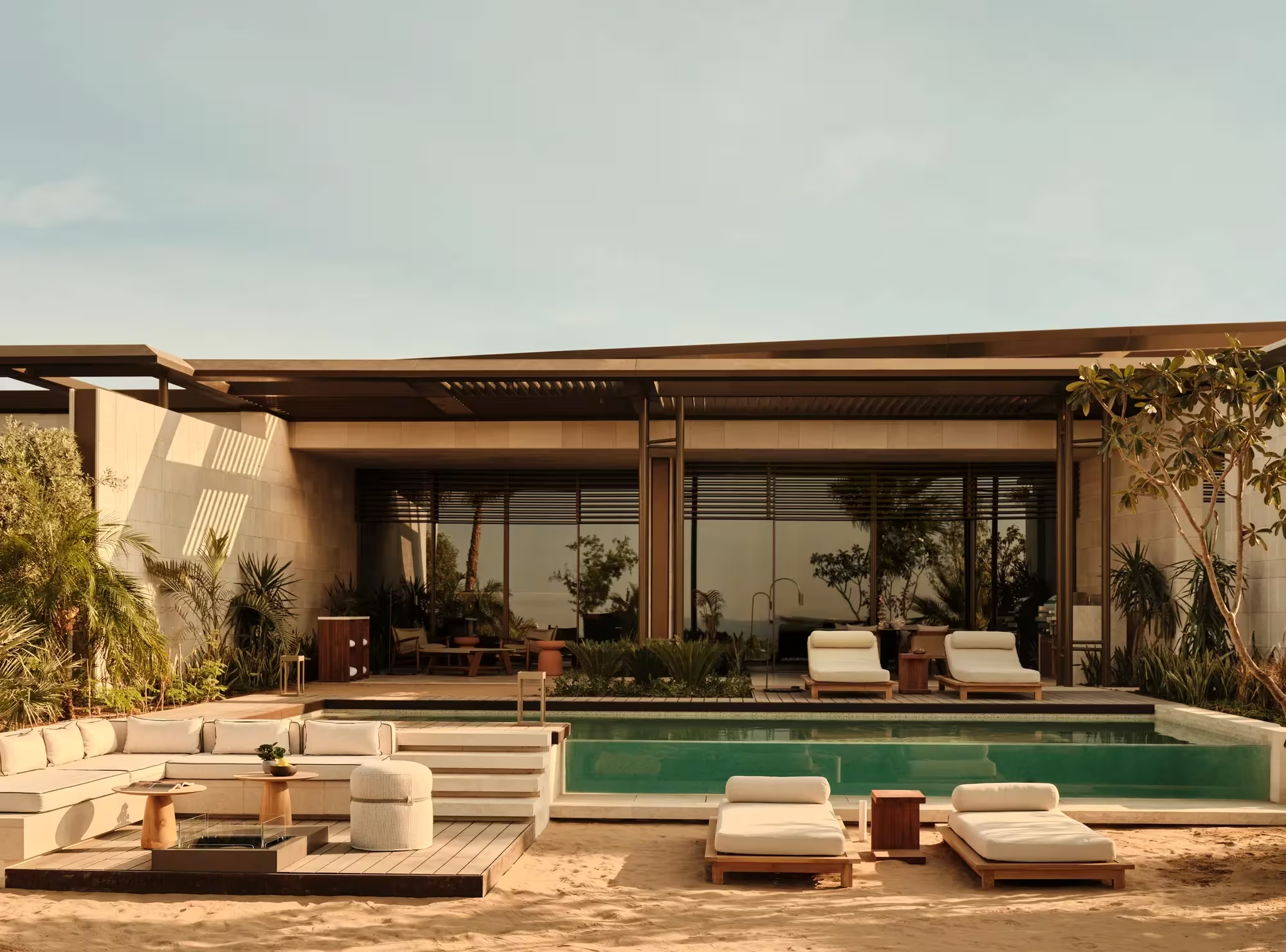 RWAML_Facilities_Room_SeaViewOneBedroomPrivatePoolVilla_Hero.png