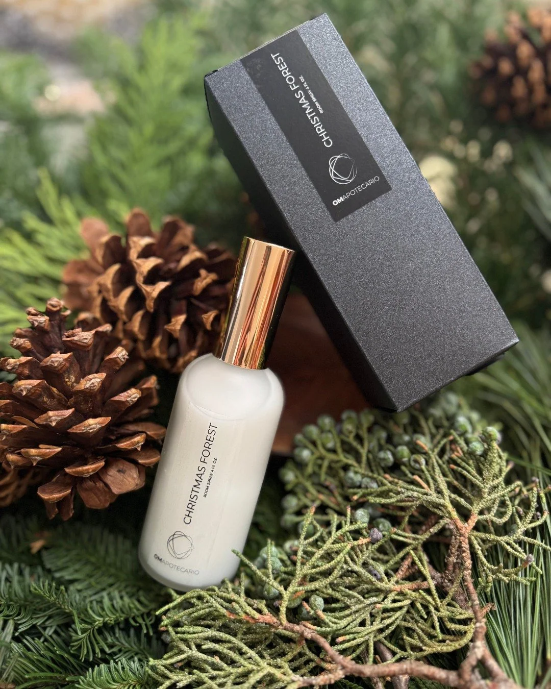 NUEVO!!! -- NUEVO!! - 🌲🌲 Lleg&oacute; el aroma a brisa fresca!!! Un difusor y un Room Spray elegante con un aroma exquisito para tu hogar, espacio de trabajo o para un regalo especial!

🌲El olor a pino se relaciona con la abundancia, la conexi&oac