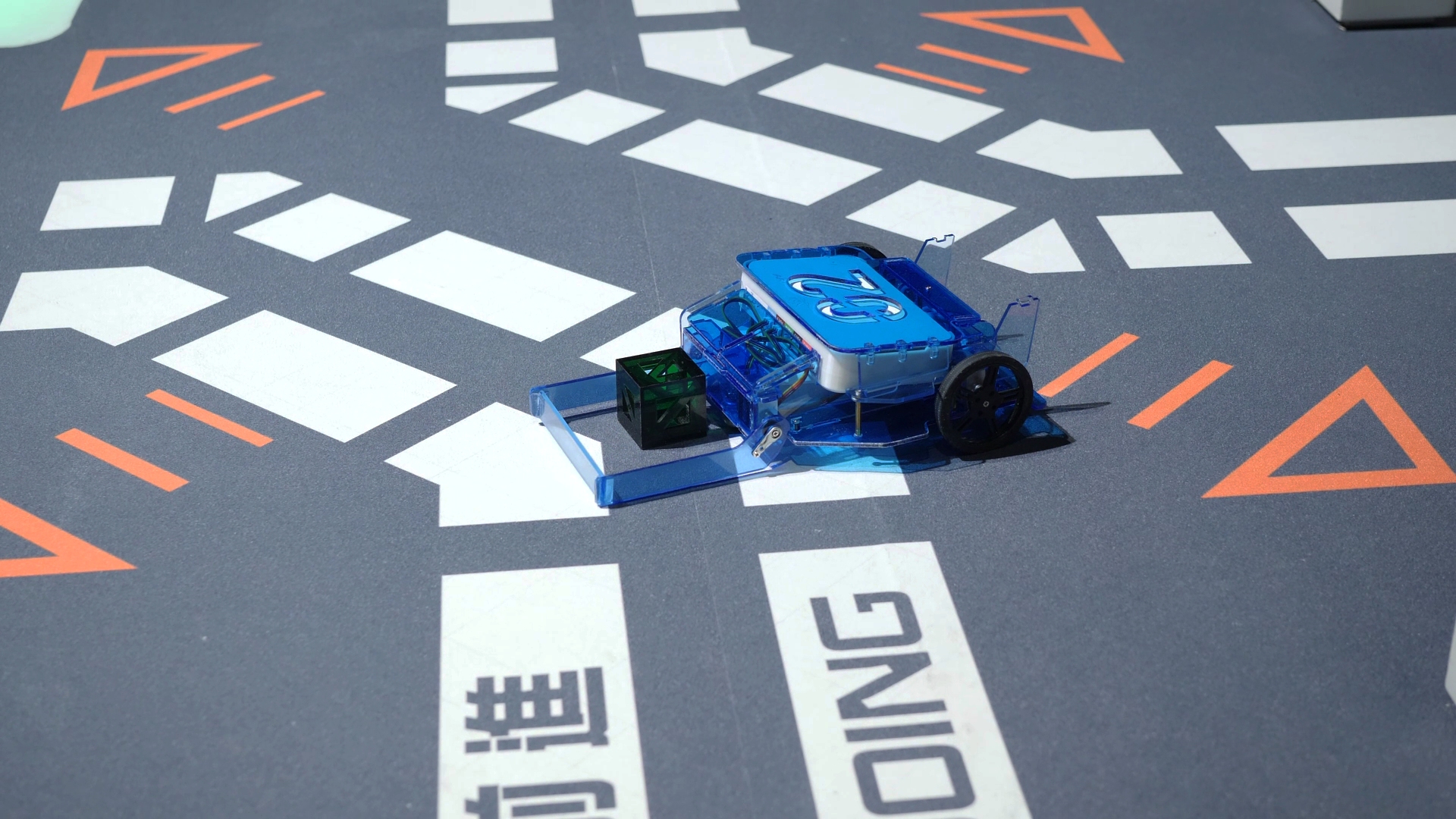 archive_Scm-car_preview_08.png