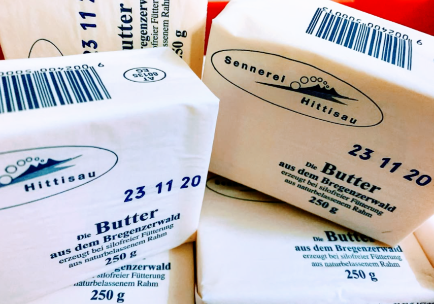 Rohmilch+Sennerei+Butter+-+Pergamentpapier.png