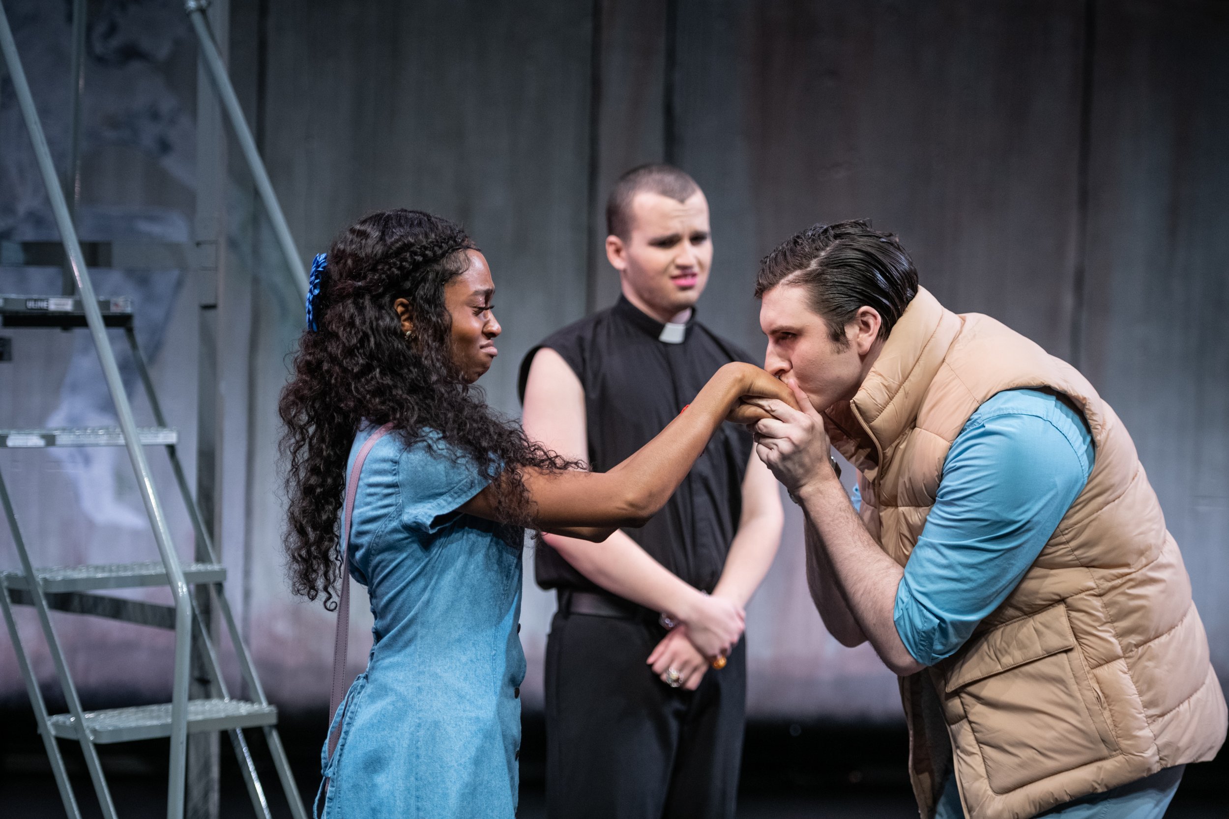 romeo-juliet-new-school-211215-373.jpg