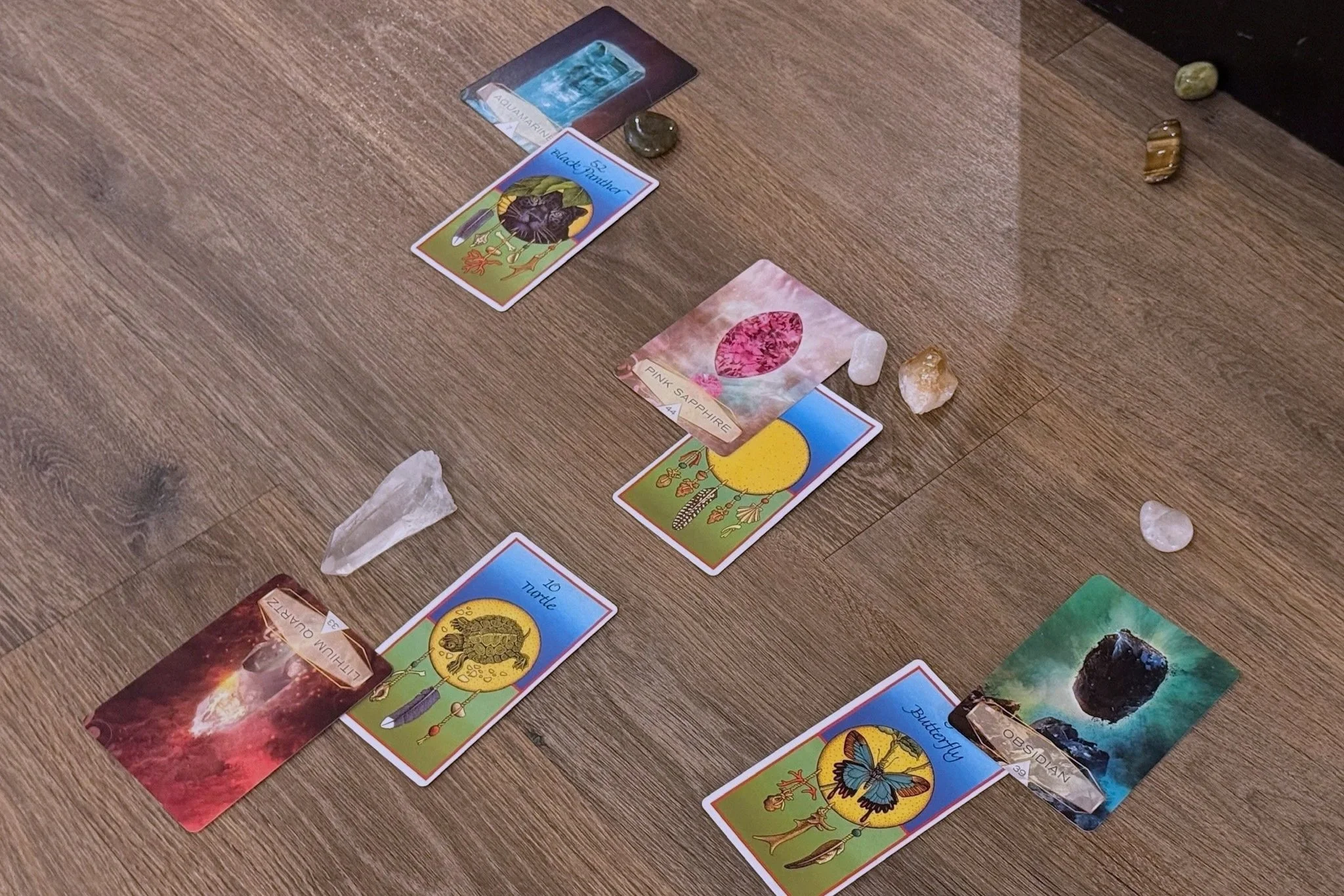 Tarot cards and crystals