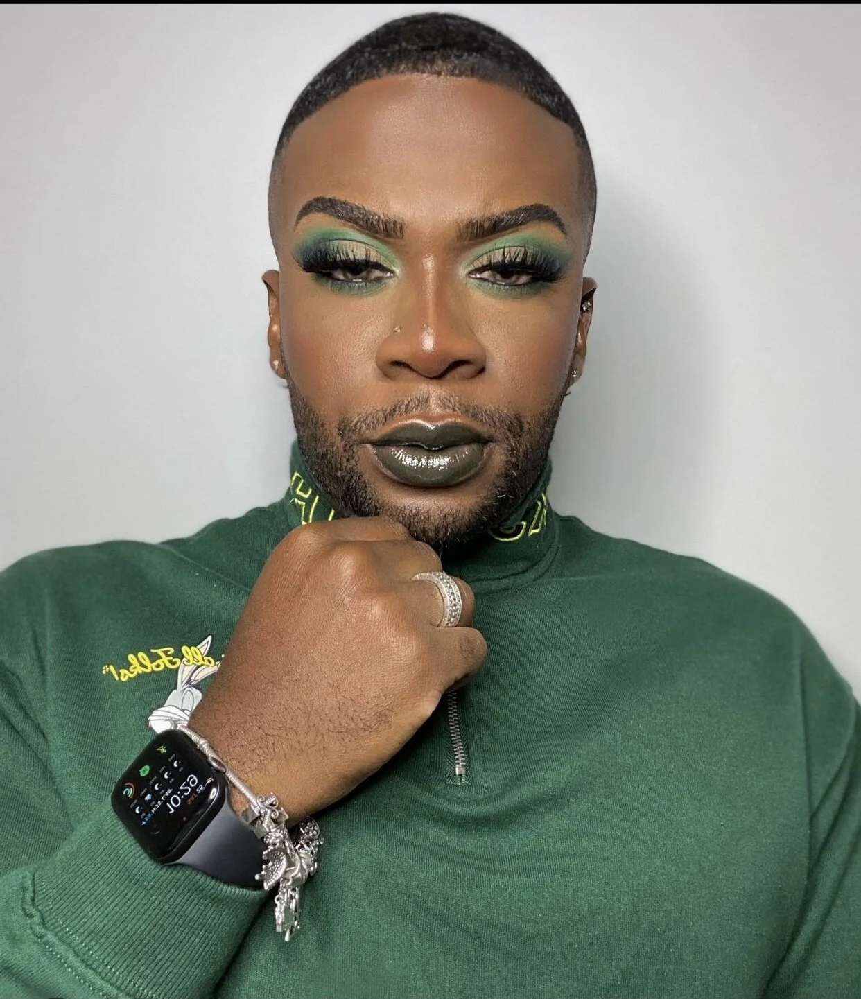 A2B0E646-B948-4C05-BEFF-050C7F91A7CC