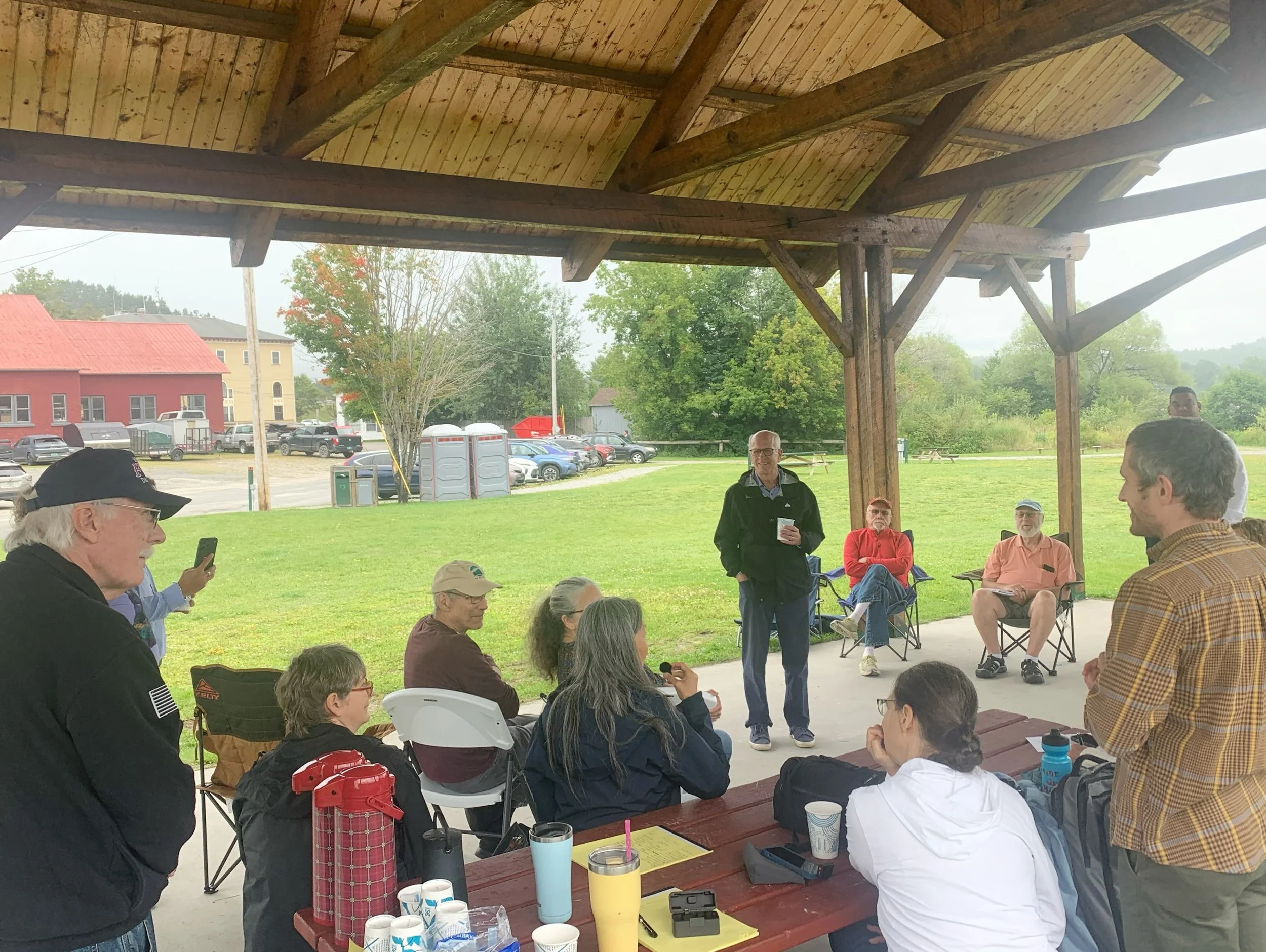 Yesterday, the @nekcollaborative joined our Essex County neighbors for @senpeterwelch Common Grounds listening session in @islandpondofficial where folks shared what their rural communities are facing and why it matters.

The conversation touched on 