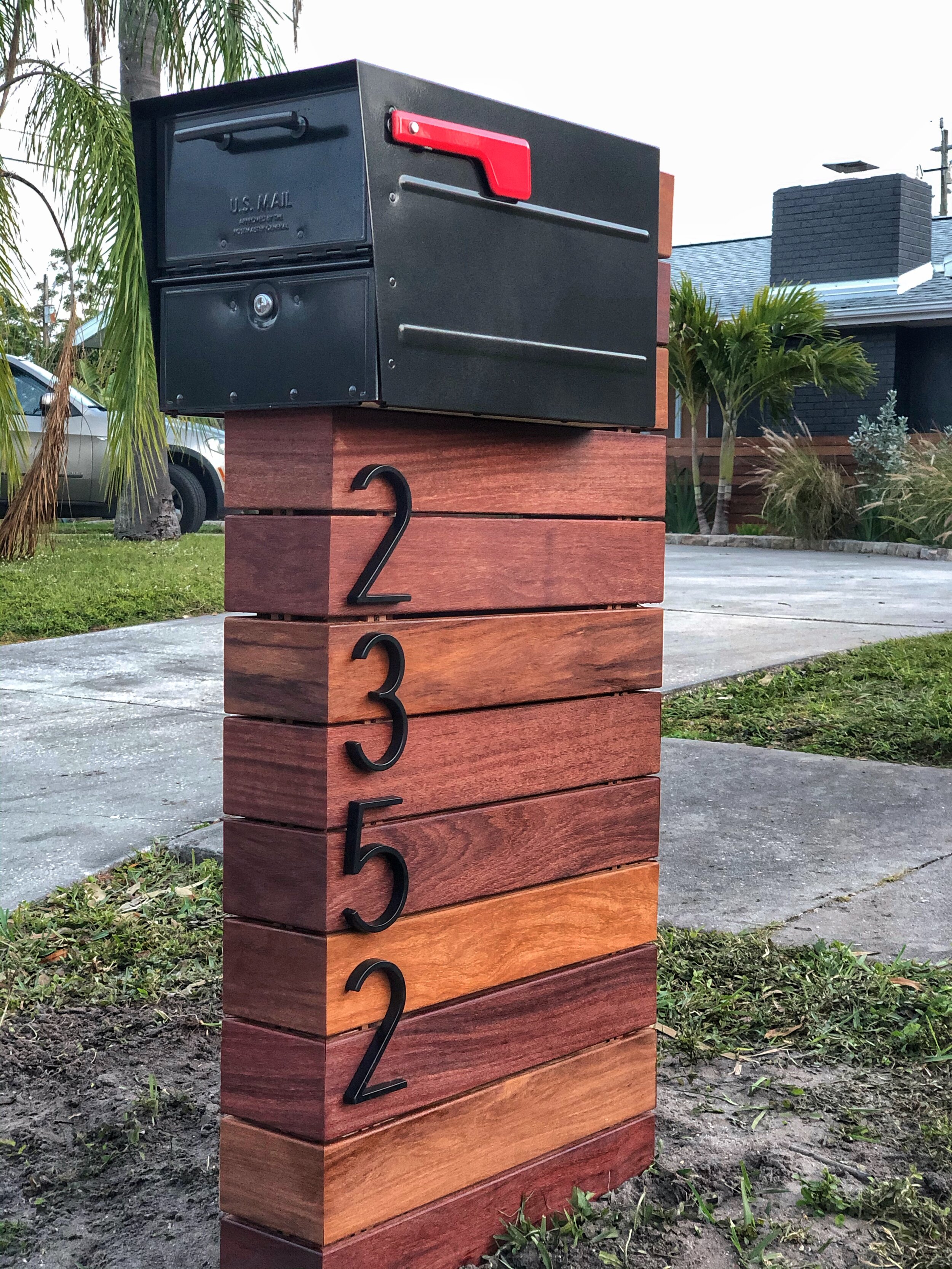 Cumaru hardwood mailbox.jpeg