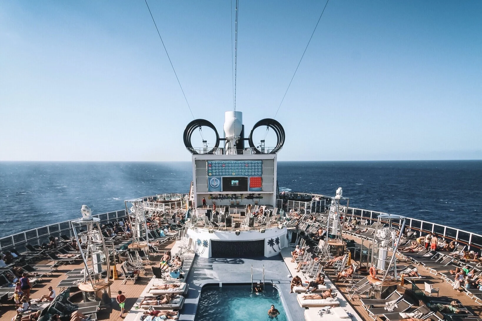 Die MSC Seaside kreuzt 2021 im Westlichen Mittelmeer