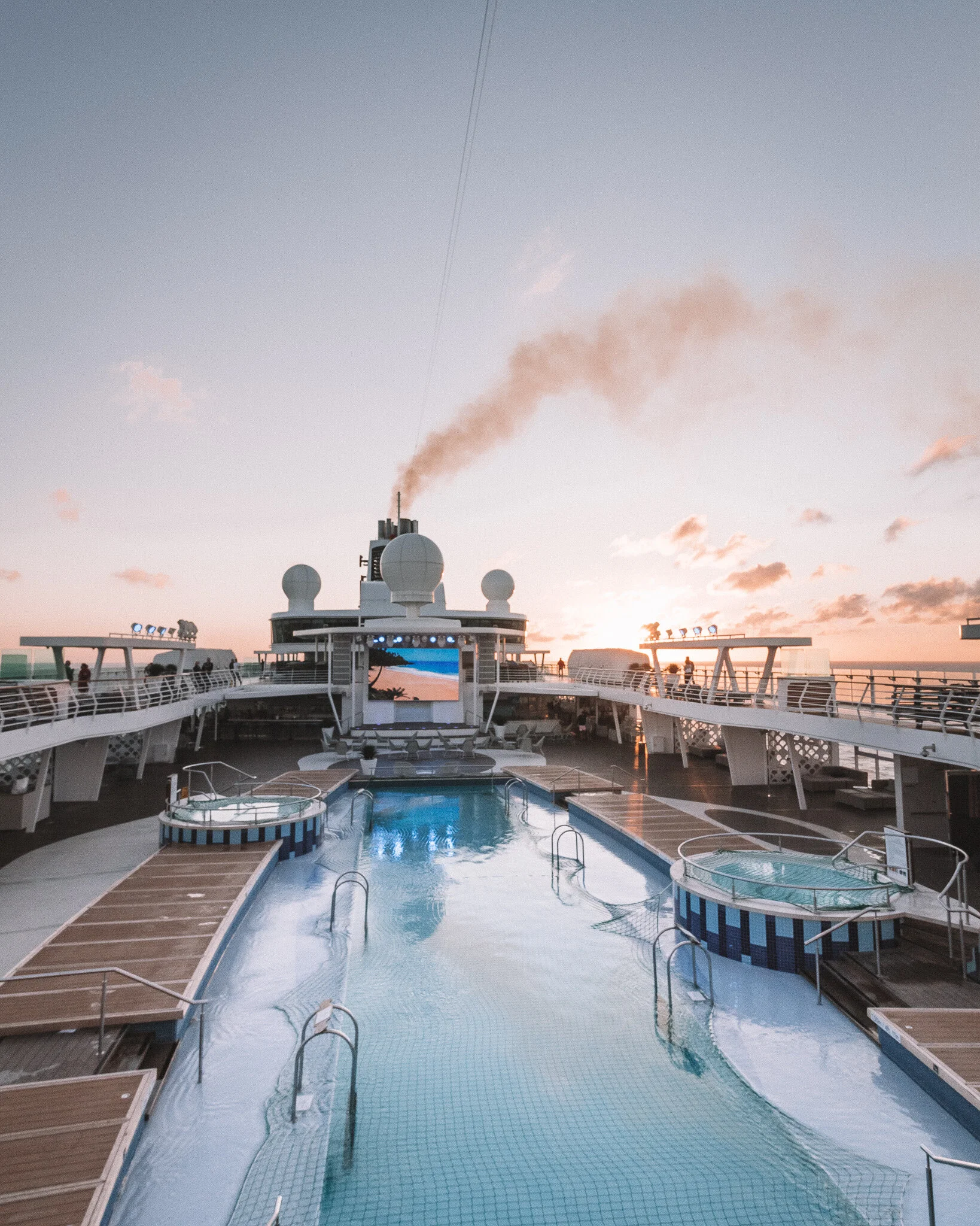 Die Mein Schiff 2 fährt aktuell auf den Kanarischen Inseln