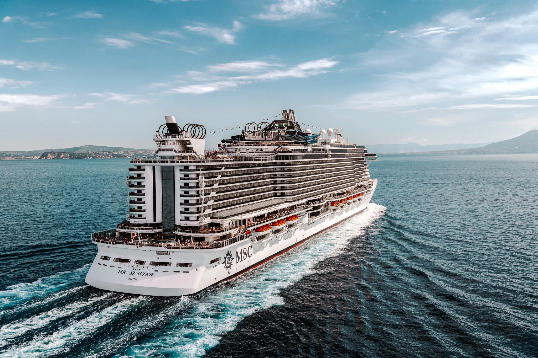 Die MSC Seaview kommt nach Kiel und mit ihr der MSC Yacht Club. ©MSC Cruises