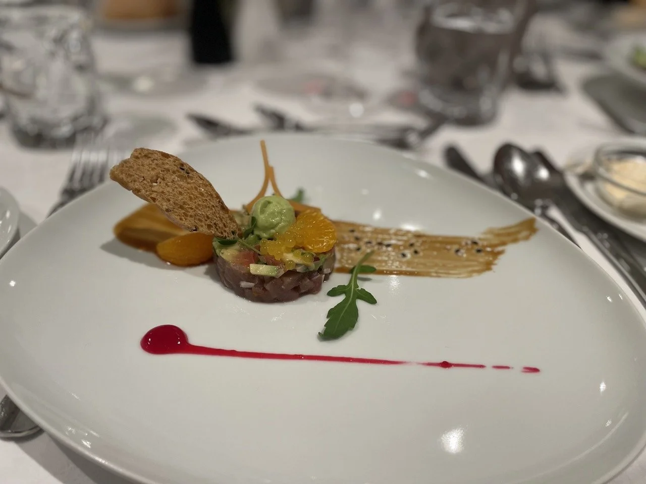 Das Panorama Restaurant an Bord der Amadeus Riva. 