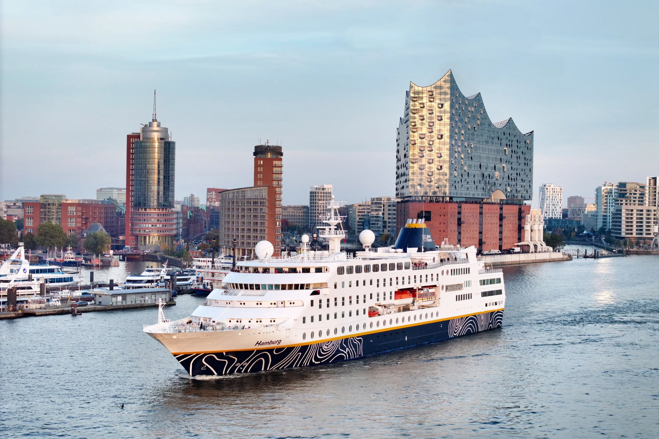 Die MS Hamburg wird umfangreich modernisiert und renoviert