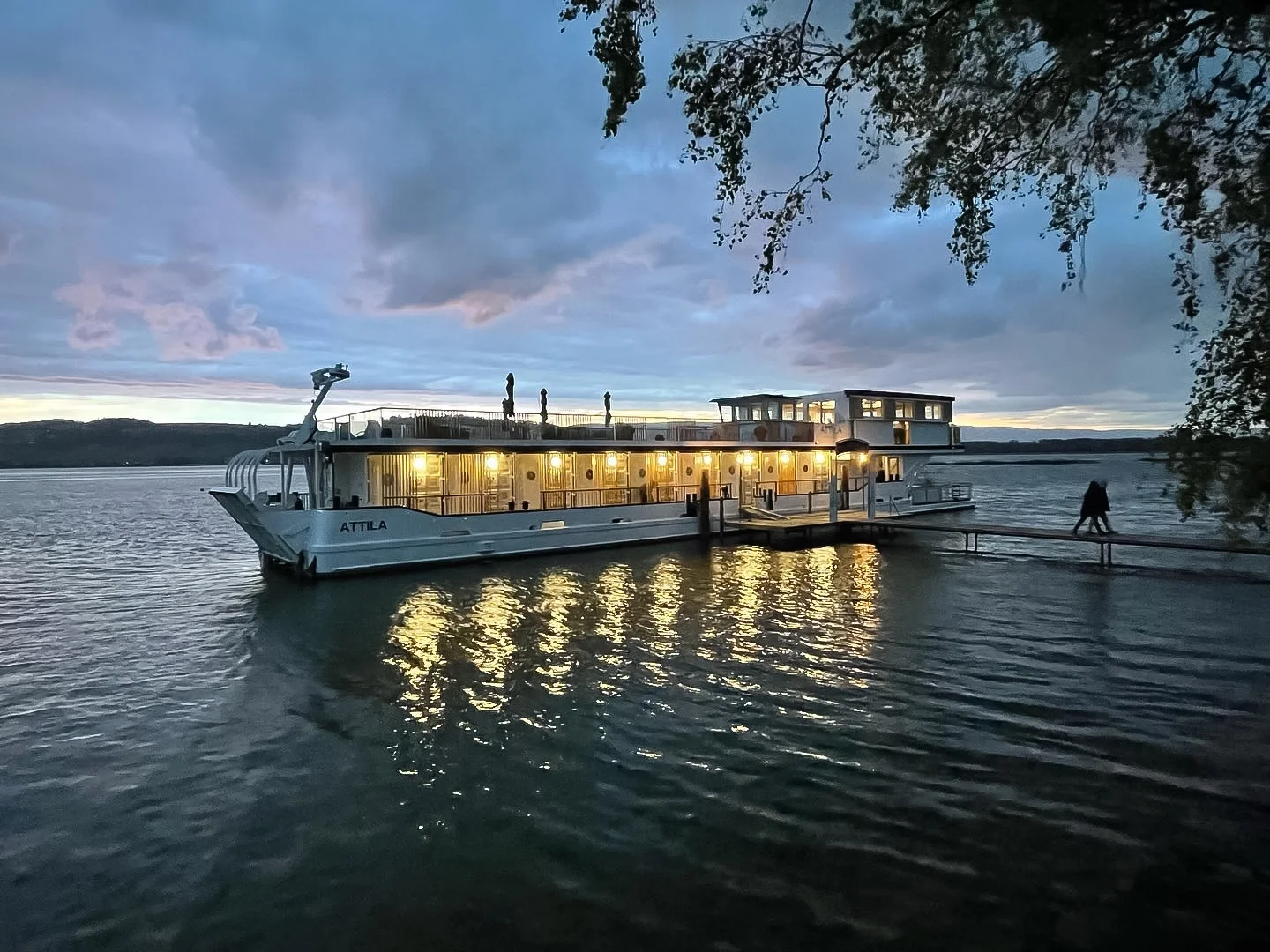 Kreuzfahrt in der Schweiz buchen mit der MS Attila