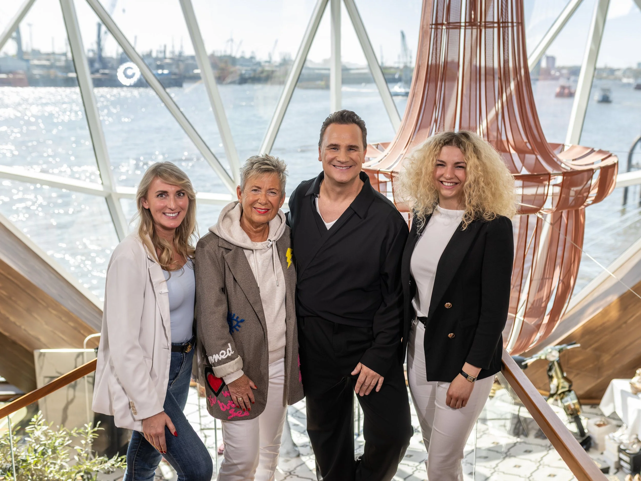 TUI Cruises: die Taufpatinnen der Mein Schiff Flow stehen