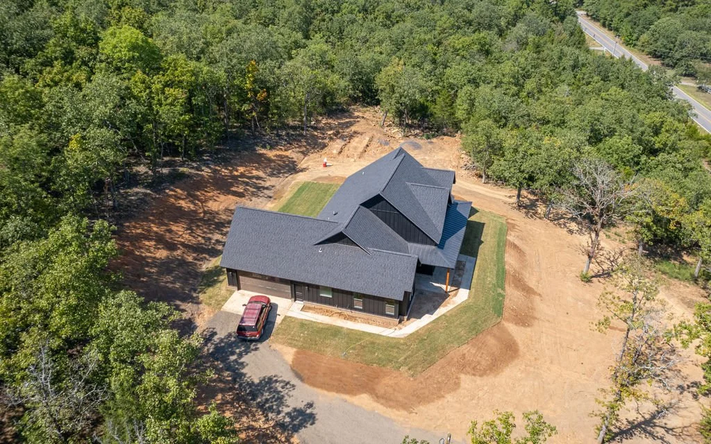 Exterior-21.jpg
