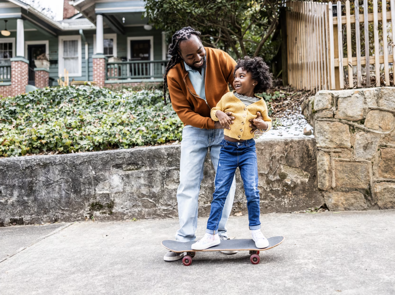 Child Psychologists Warn Against These 7 Things They Never Do With Their Own Kids (Expert Quote from Dr. Dittner)