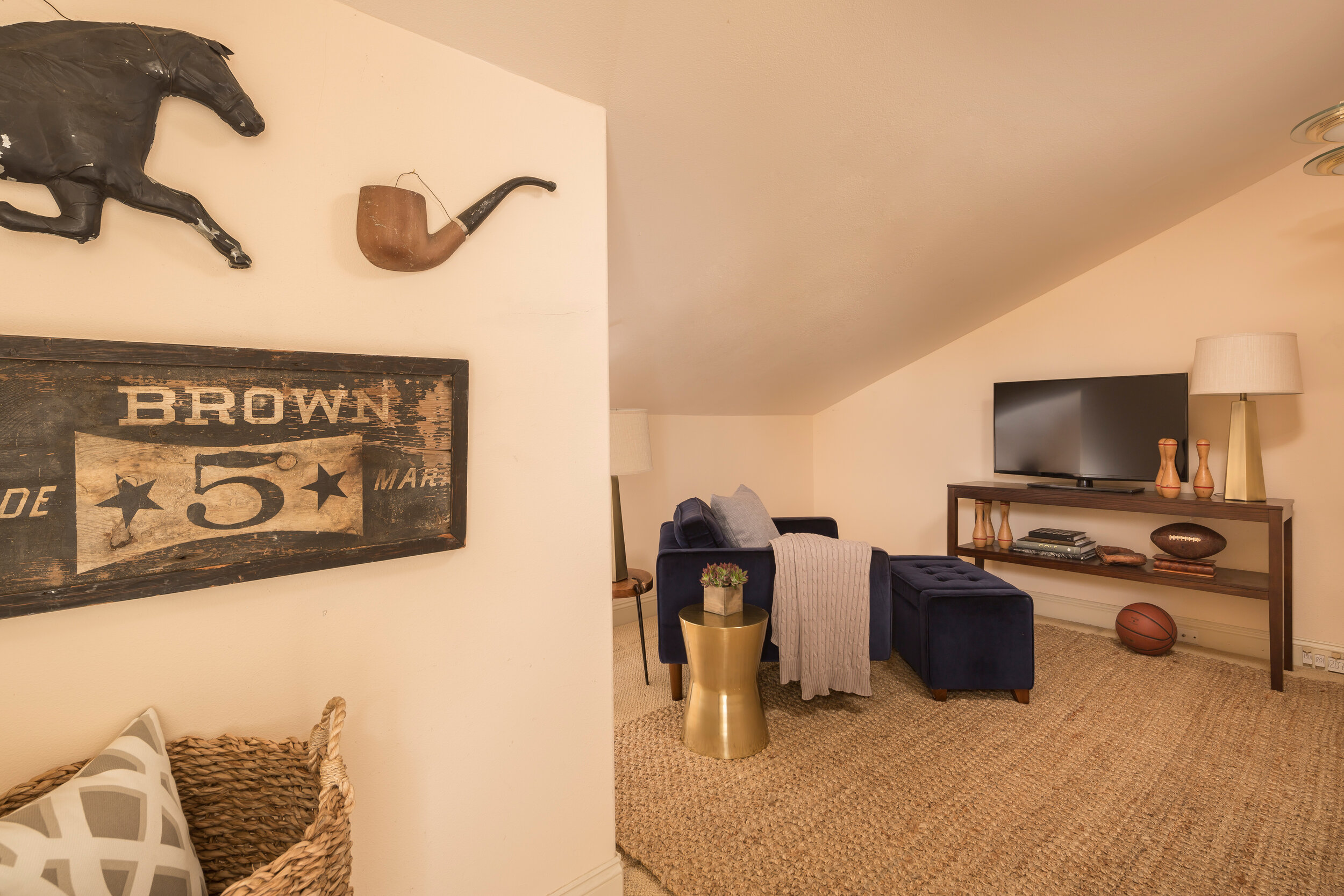 Man-Cave_0771.jpg