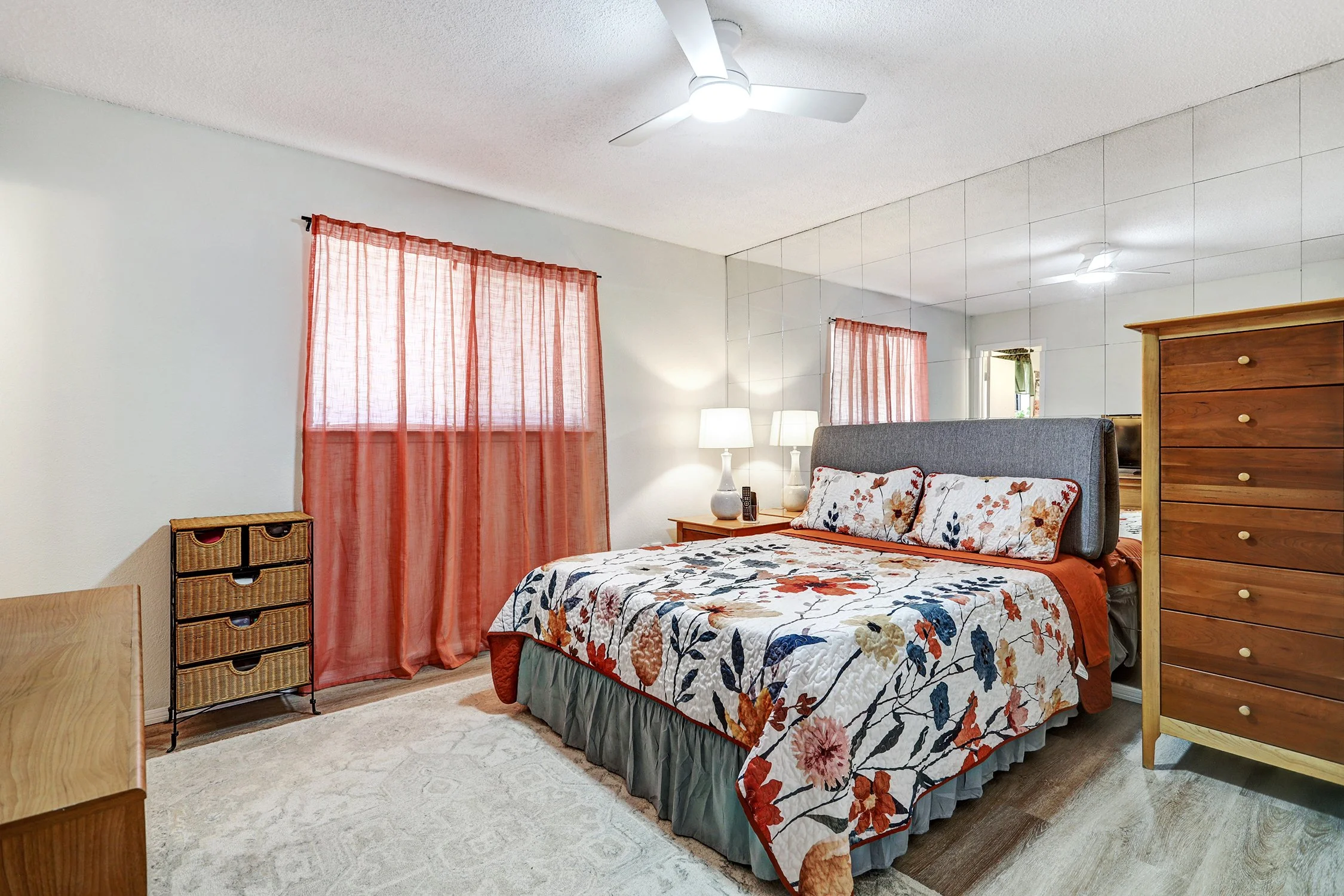 724 Monell Drive NE-Bedroom