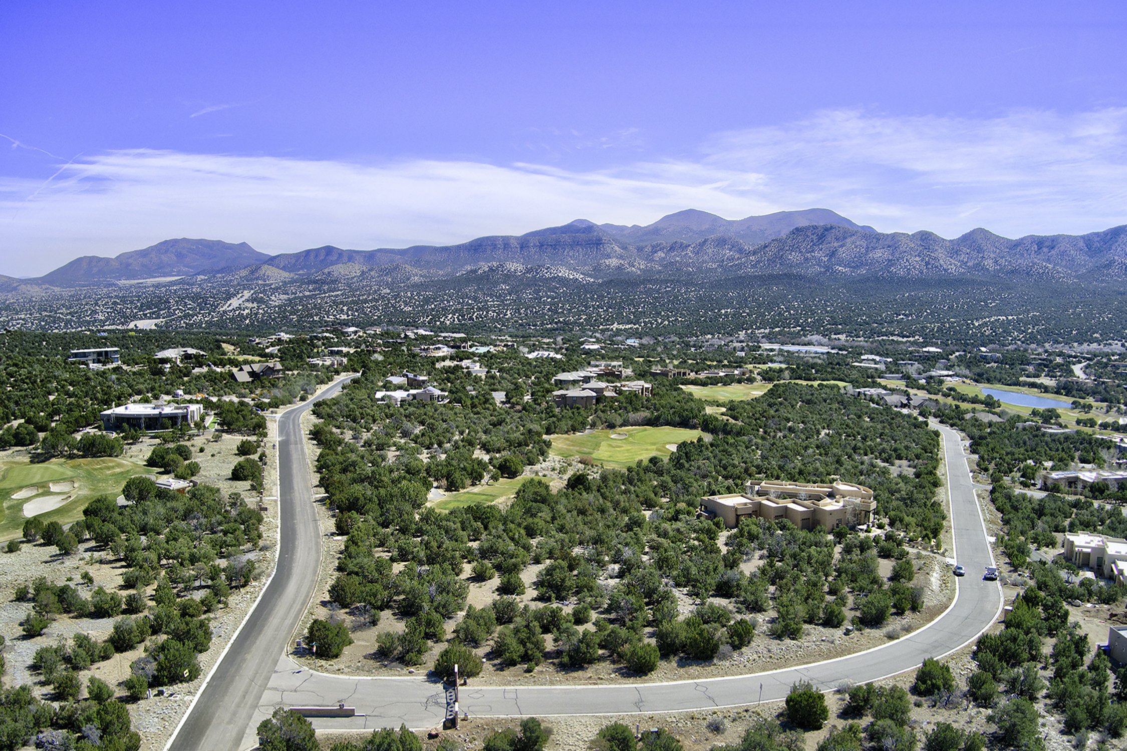 2 Broken Arrow Place-Aerial