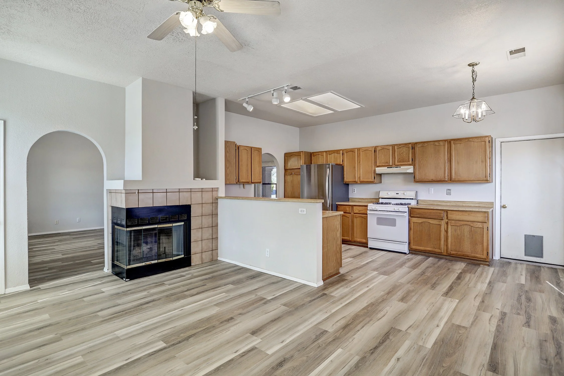 6200 Apache Plume Rd NE-Living/Kitchen