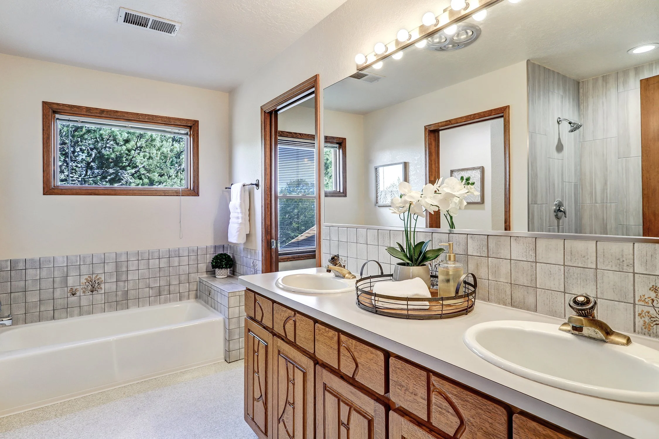 119 Steeplechase Dr-Bath