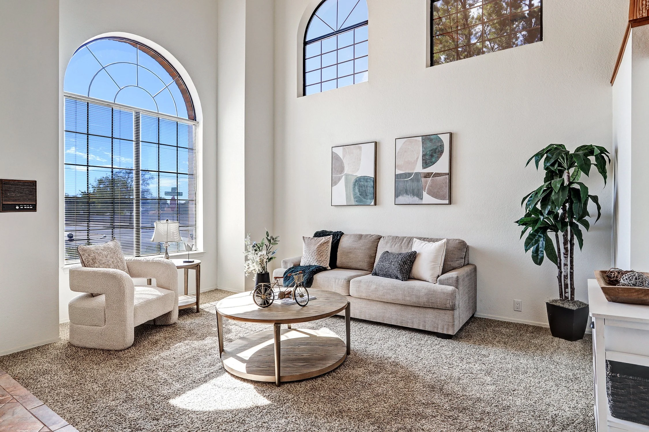 7869 Quintana Drive NE-Living Area