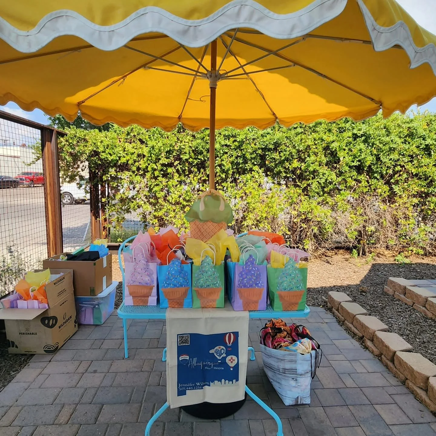 Customer Appreciation Ice Cream Social Event at Heidi's Ice Cream in Albuquerque, New MexicoEven