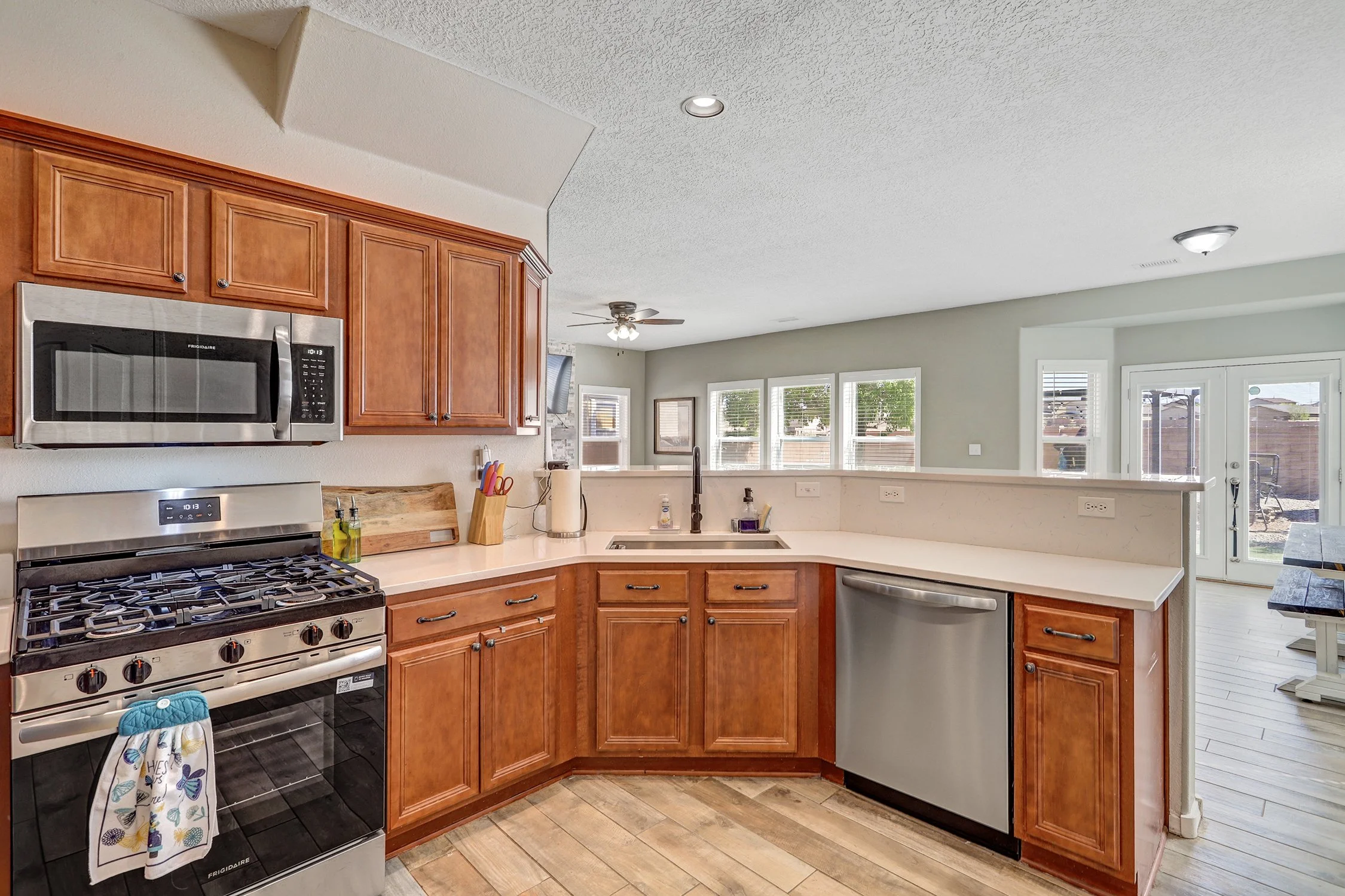 3728 Clear Creek Road NE-Kitchen