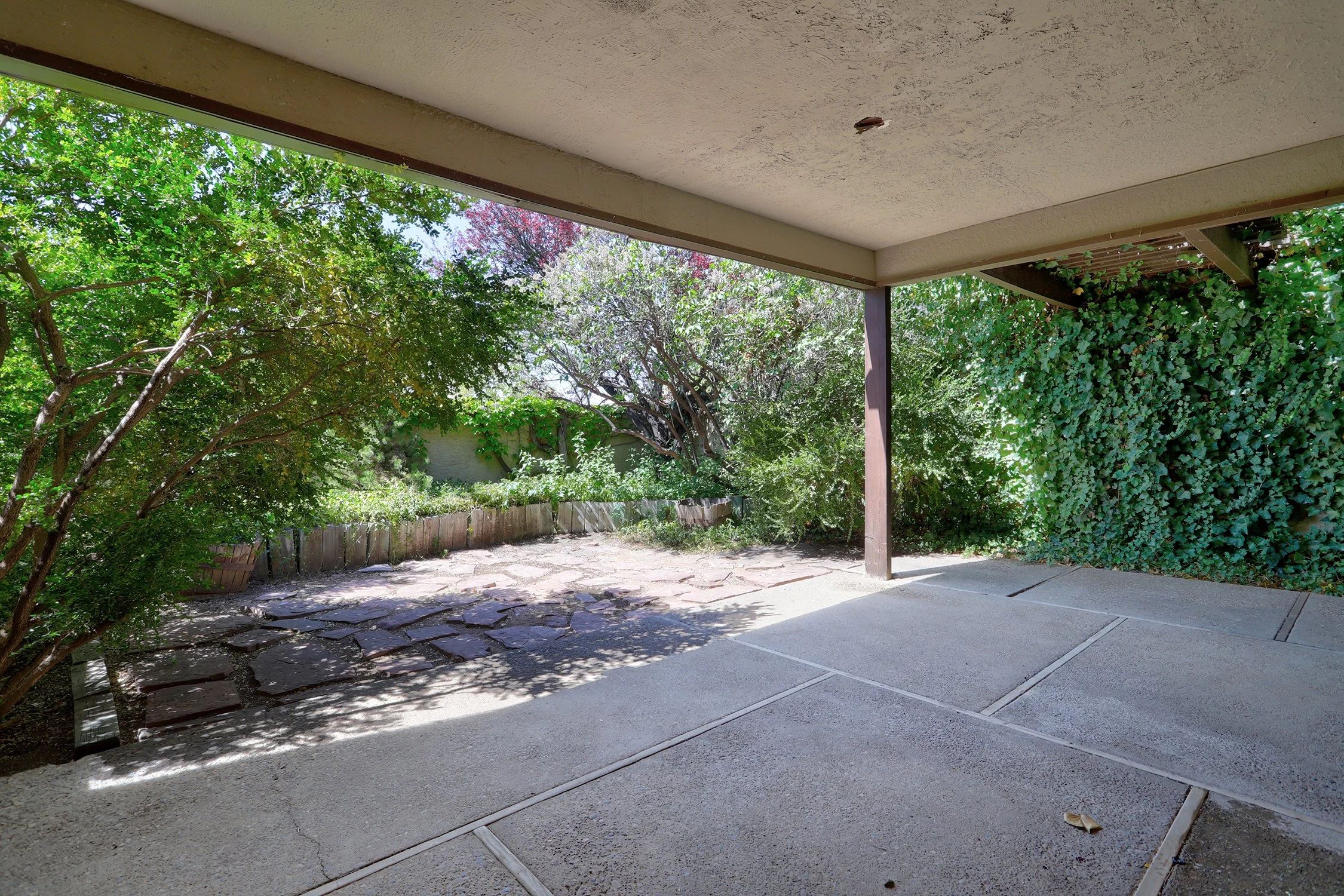 793 Tramway Lane NE Unit K-Patio