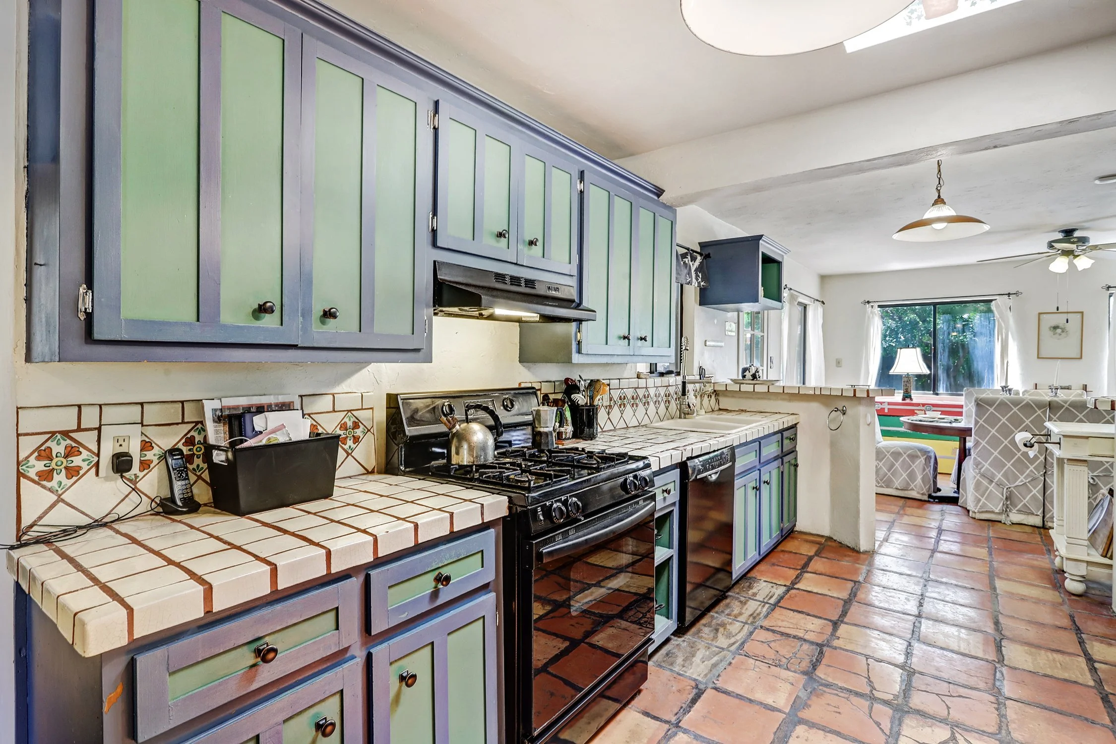 2710 Hyder Avenue SE-Kitchen