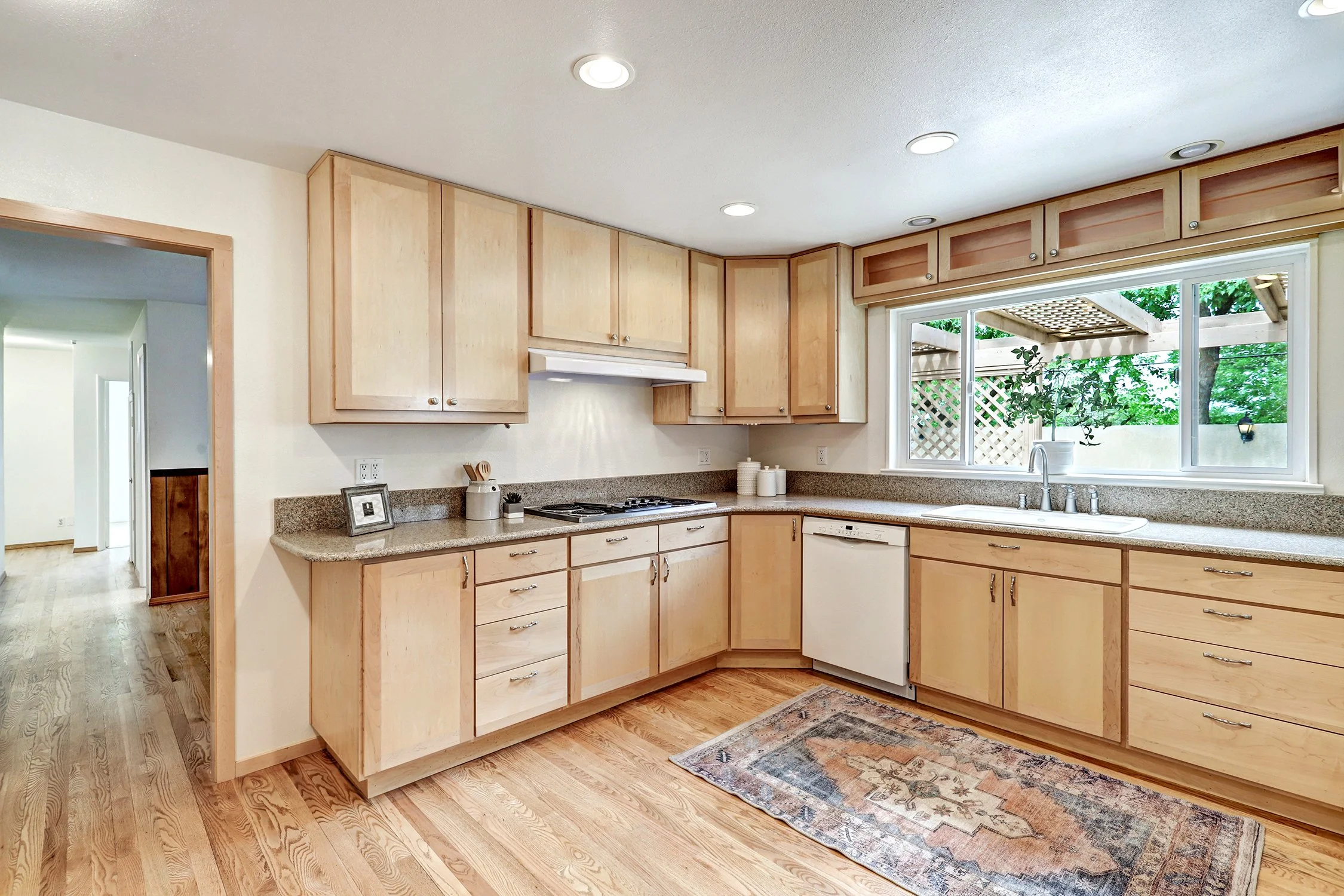 9609 Arvilla Court NE-Kitchen