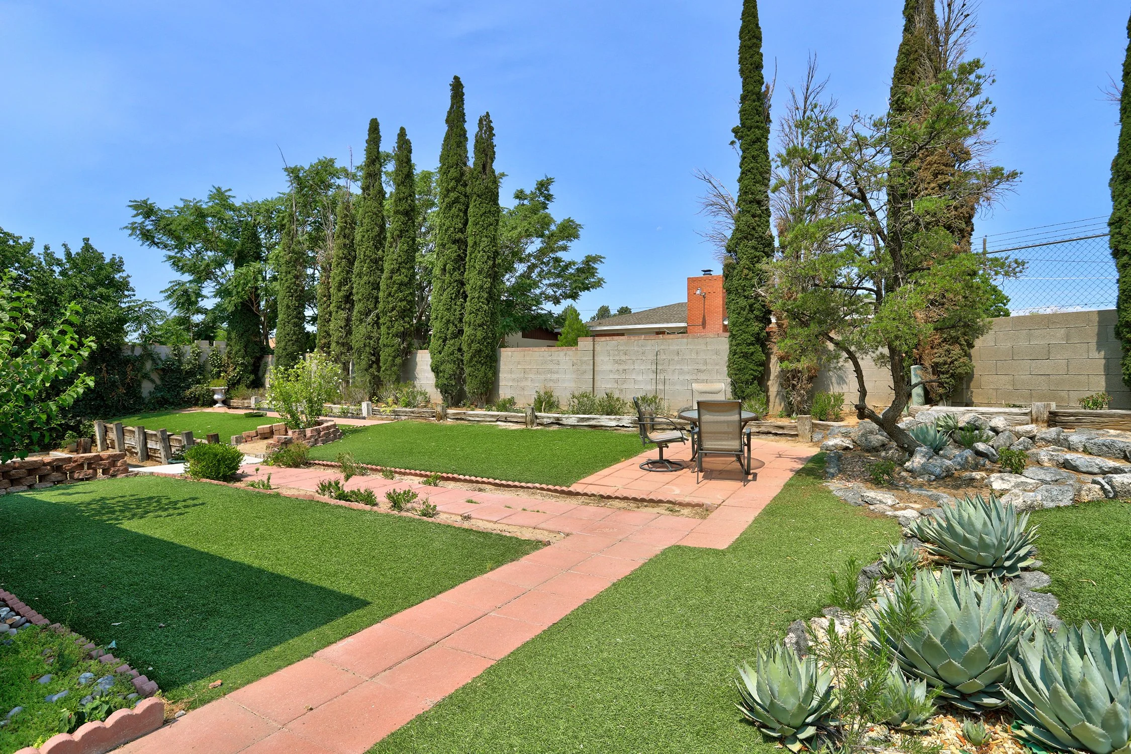 529 La Bajada Court NW-Backyard