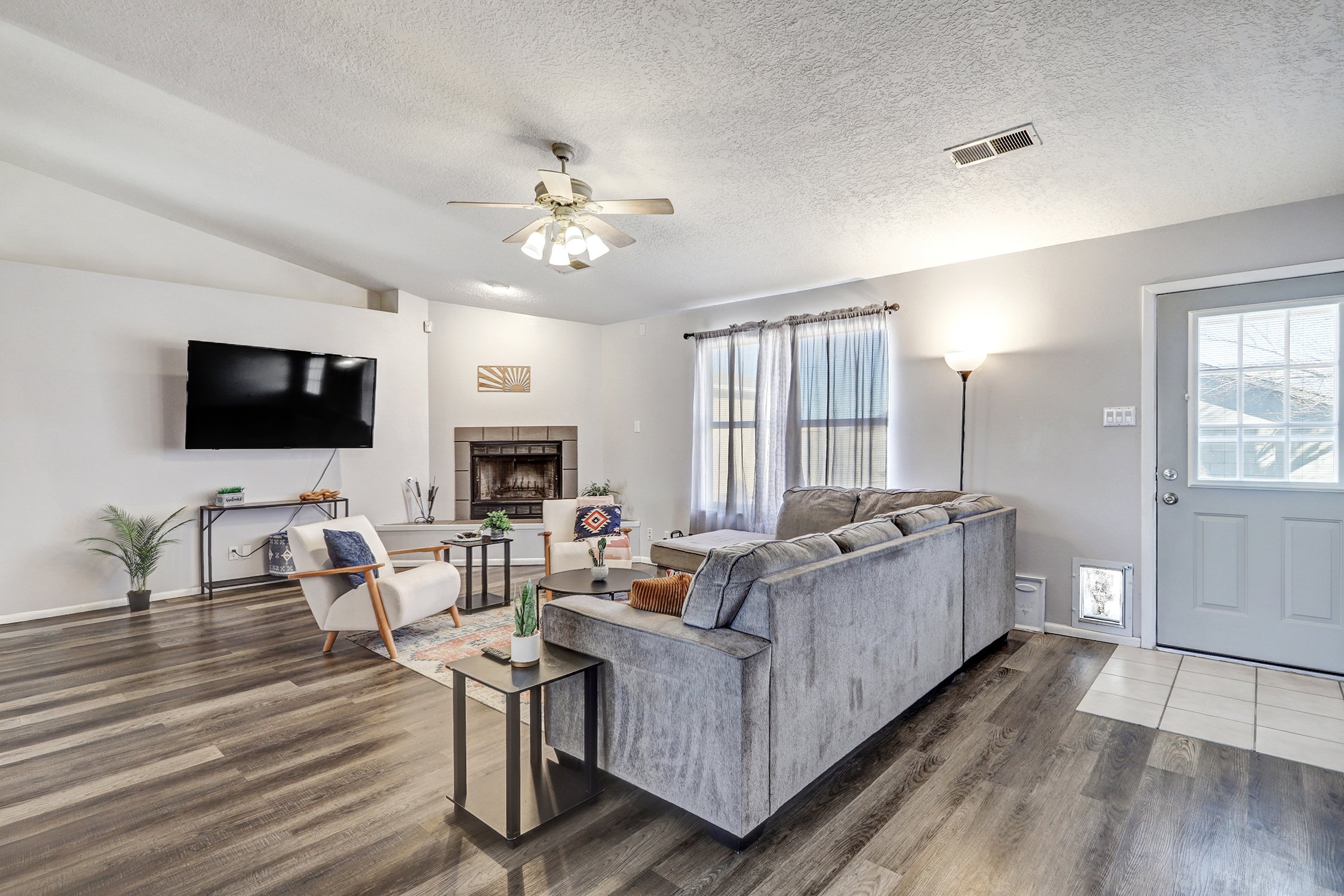 9964 Cardinal Street NW-Living Area