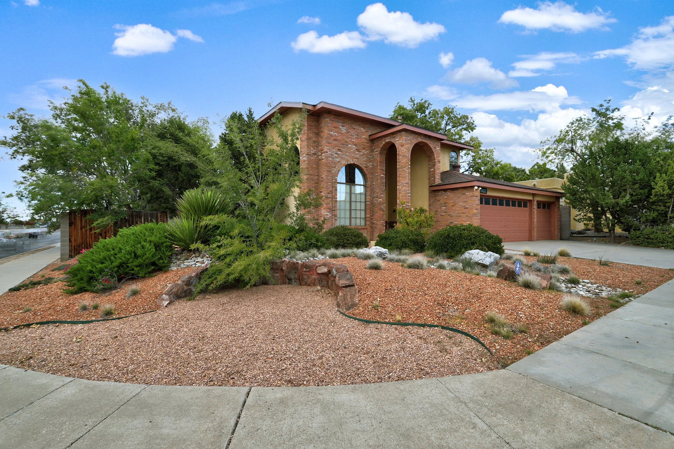 7869 Quintana Drive NE-Exterior
