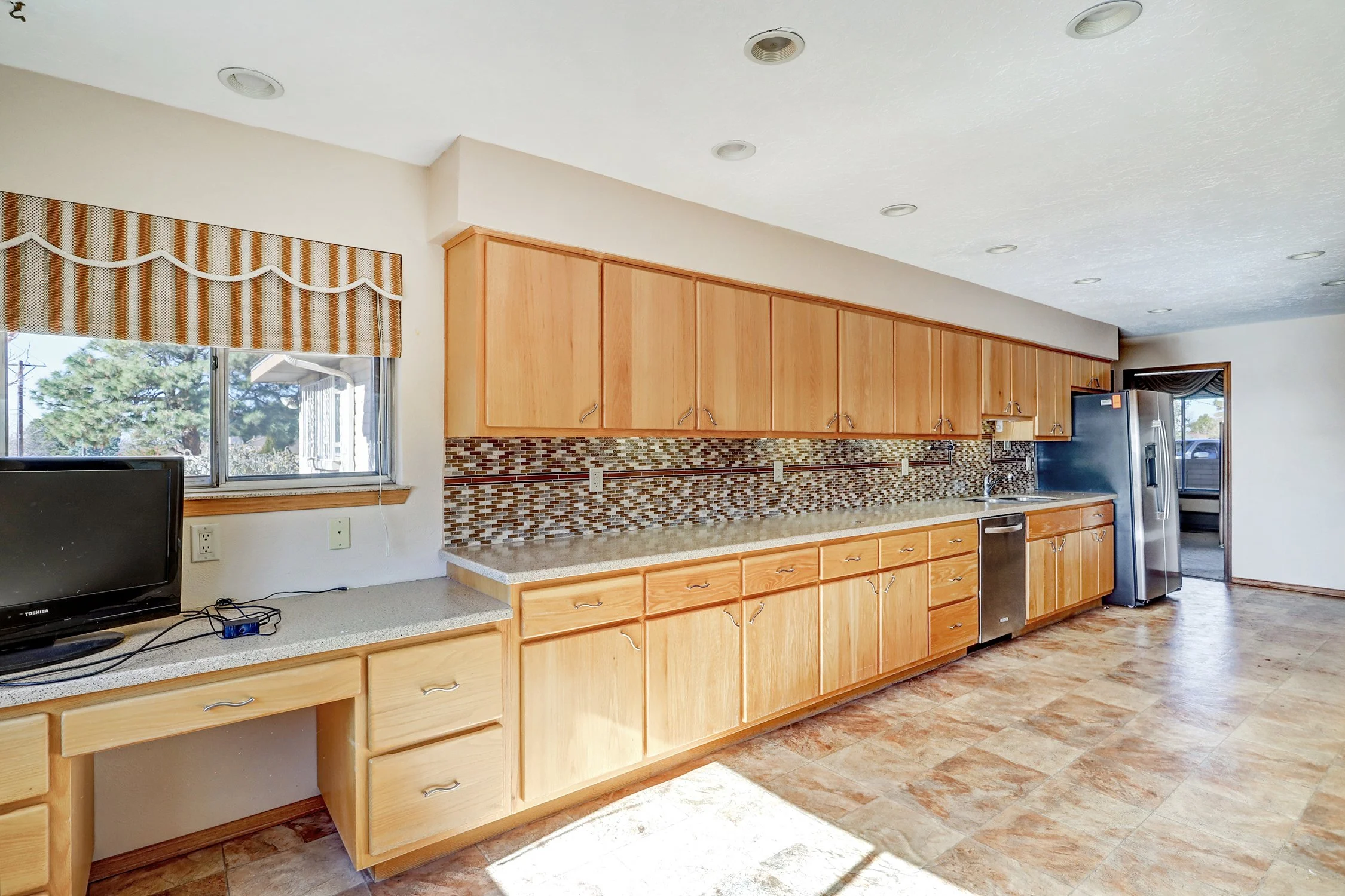 7716 Northridge Ave NE-Kitchen