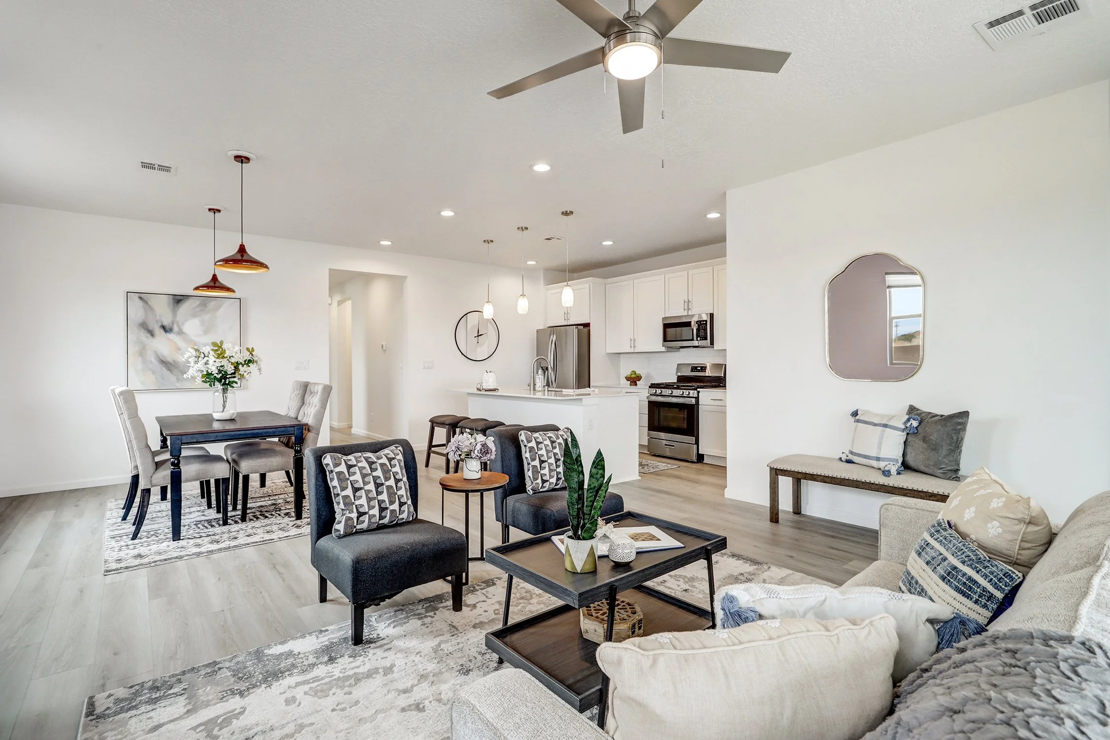 3341 Wolf Tail Loop NE-Living Area