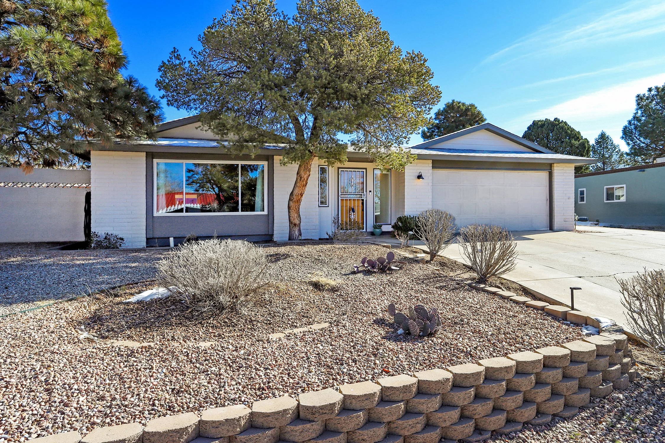 3420 Candlelight Drive NE-Exterior