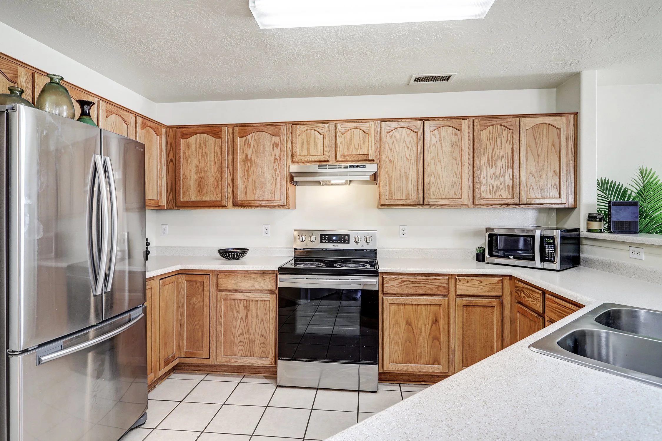 469 Brandon Court SW-Kitchen