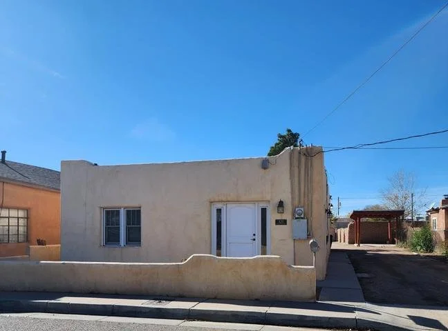 Old Town Adobe Home in Albuquerque, New Mexico