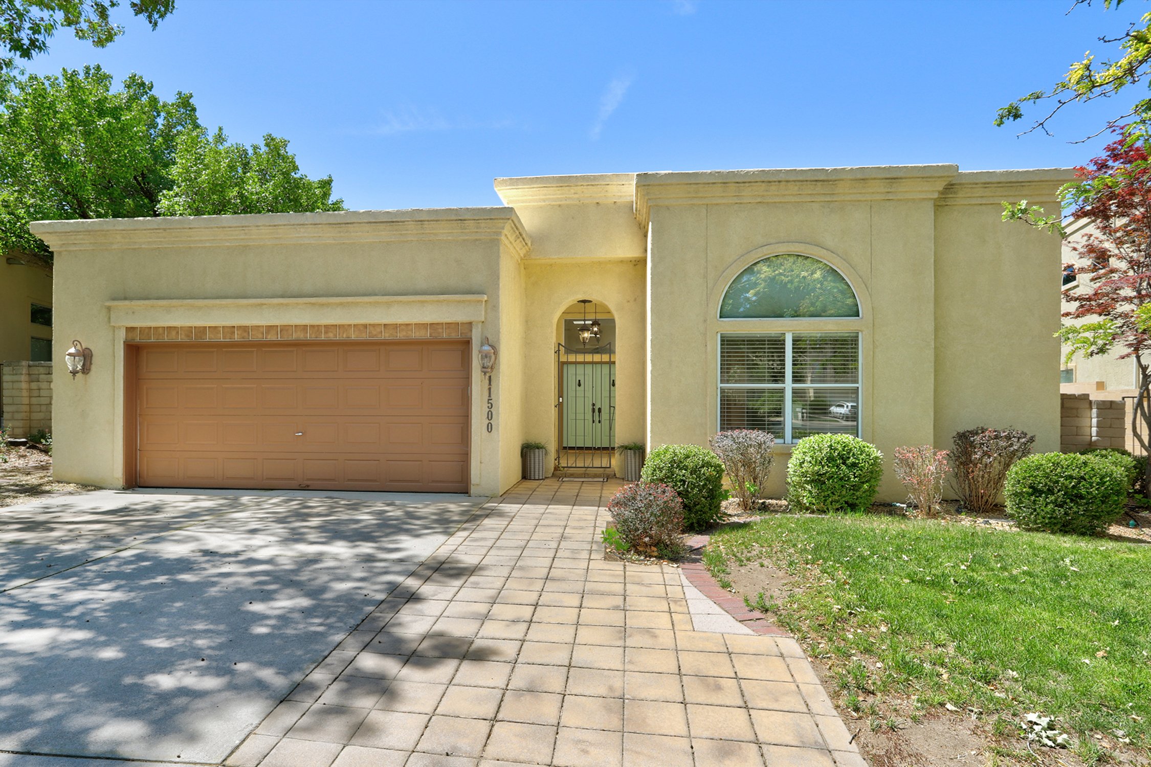 11500 Pine Top Lane NE-Exterior