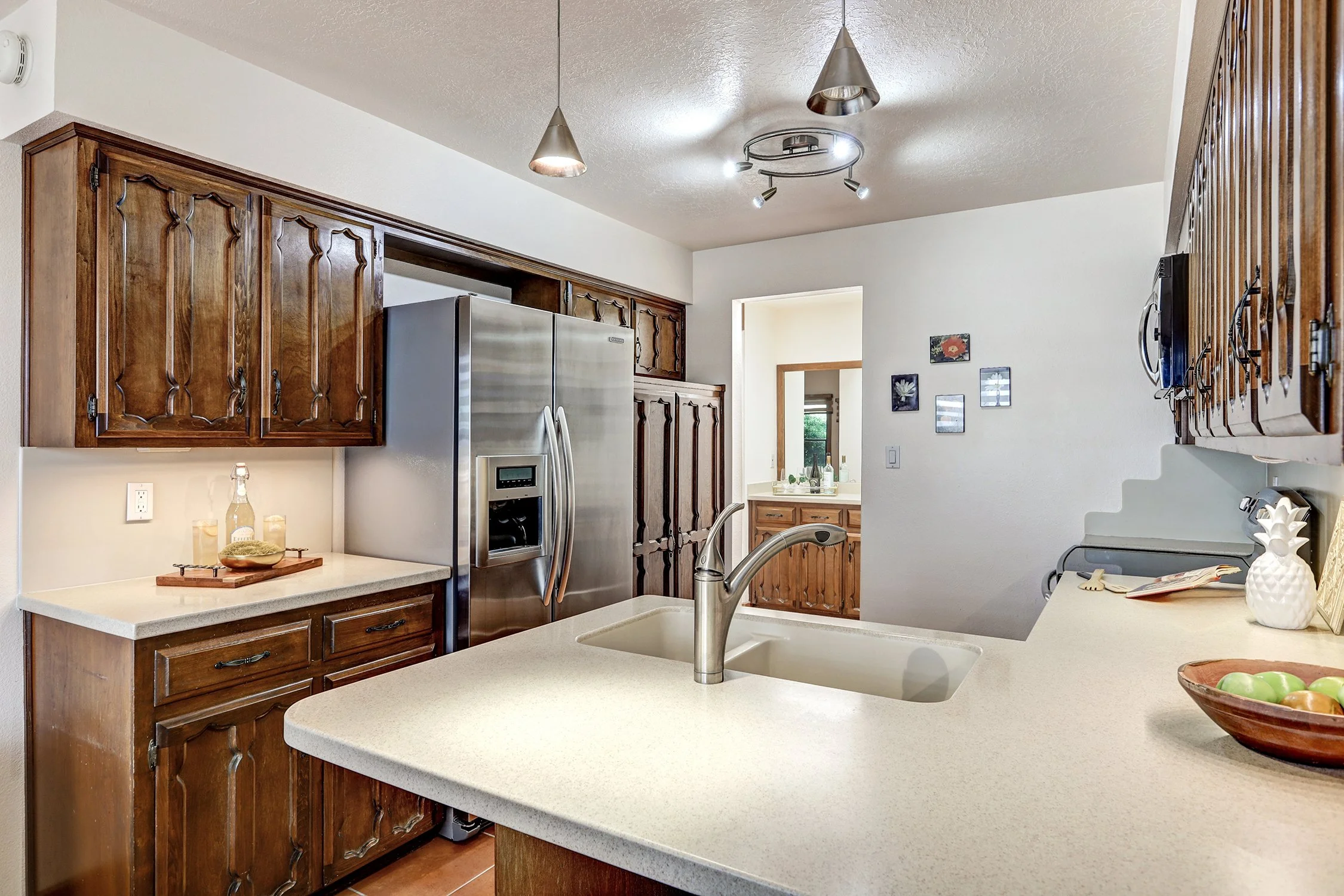 5239 Zurich Place NE-Kitchen