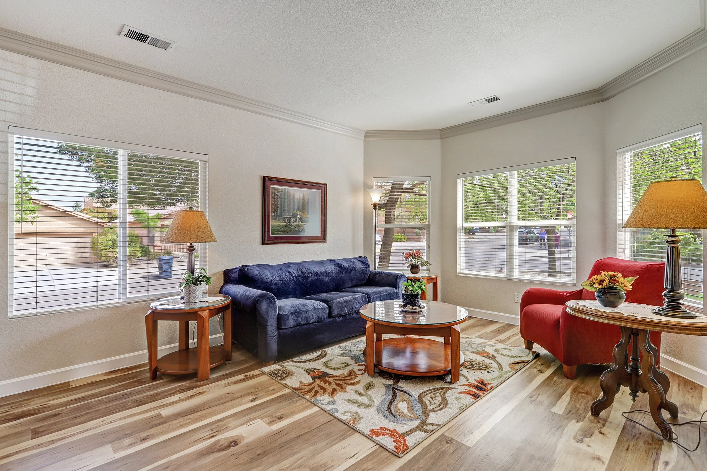 8623 Pine Springs Court NE-Living Area