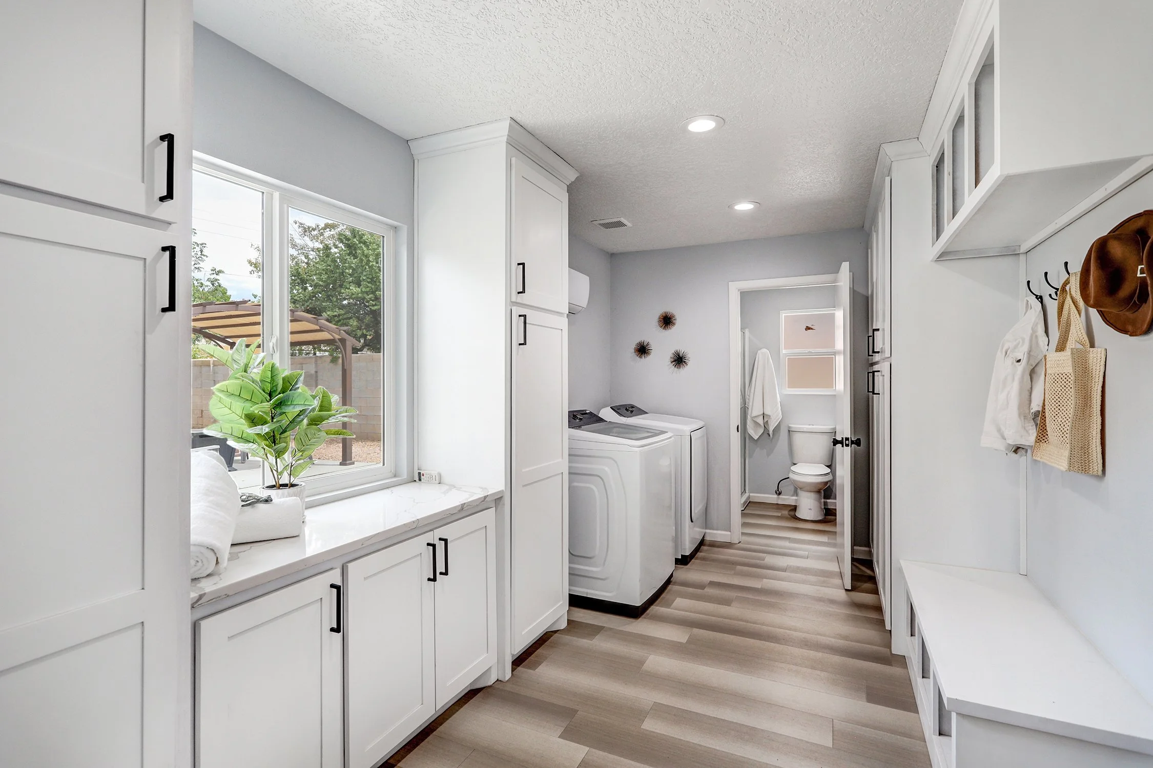 11913 Allison Court NE-Laundry Area