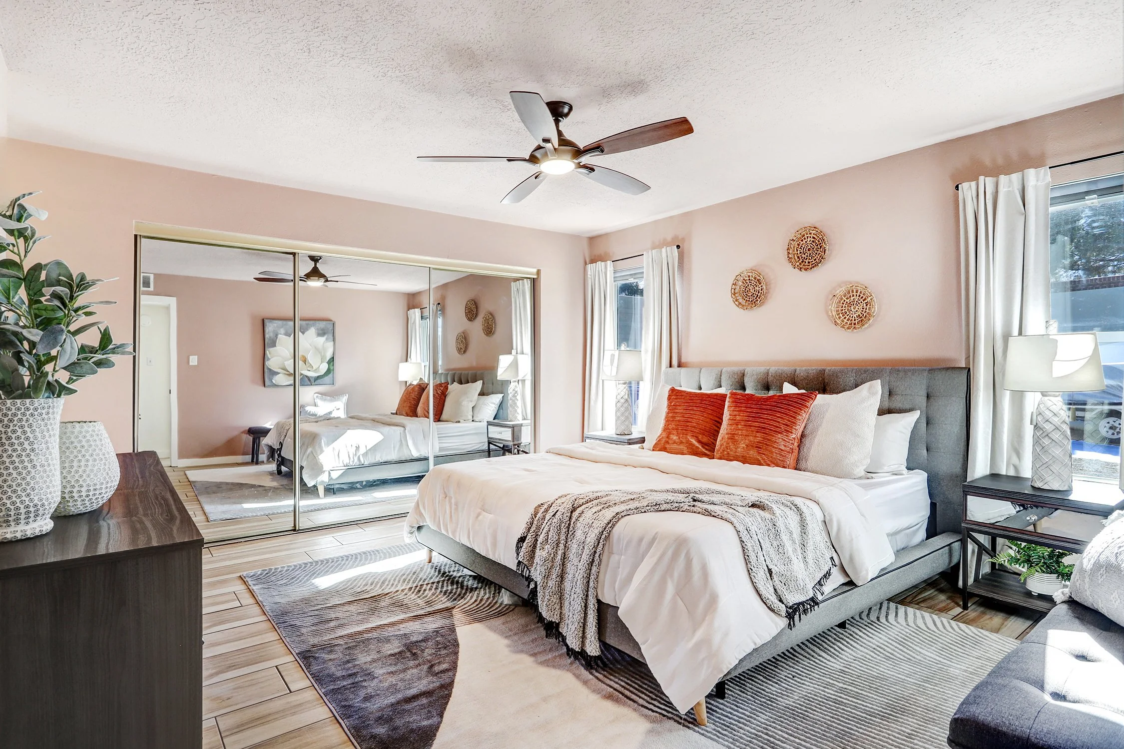 3420 Candlelight Drive NE-Bedroom