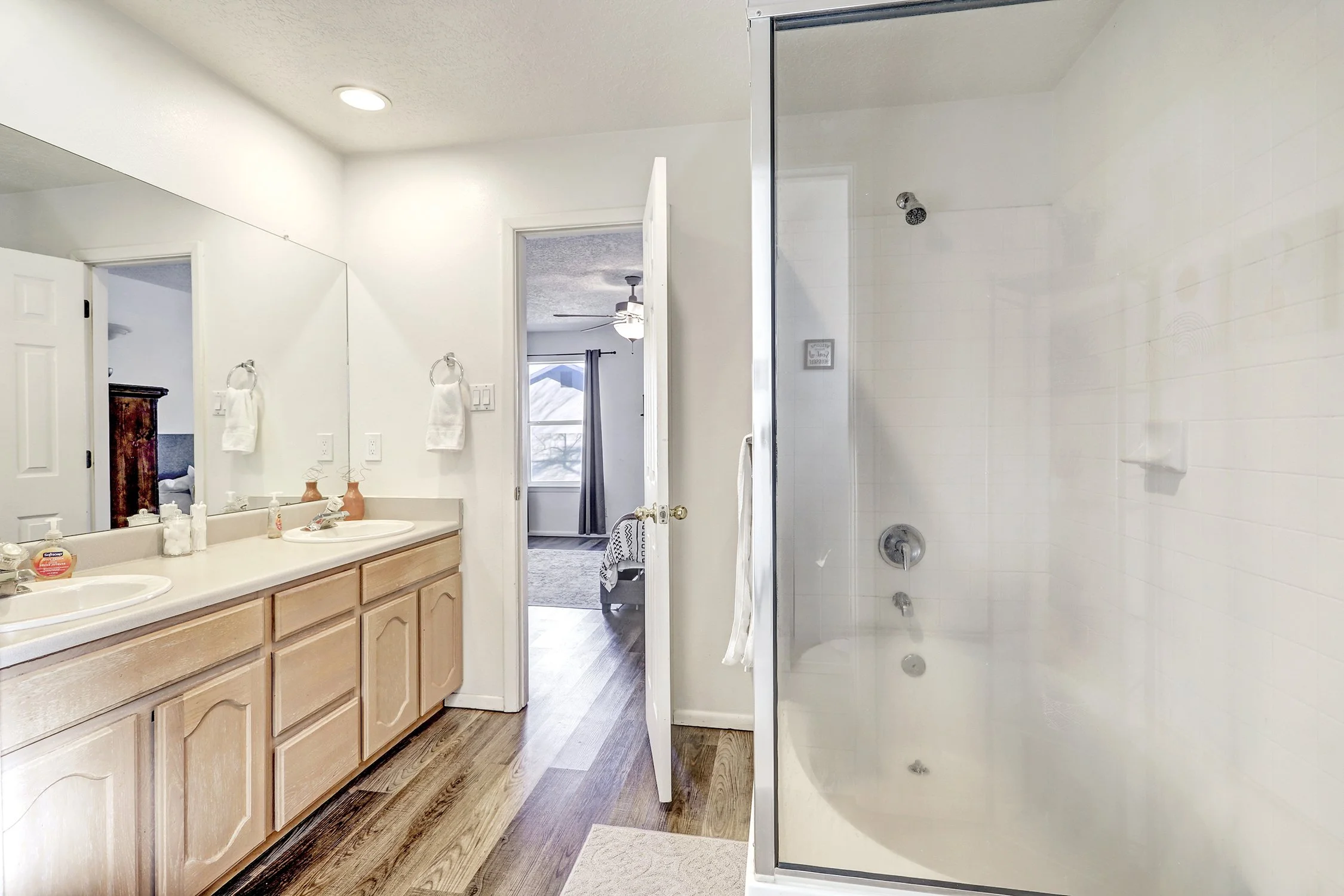 9964 Cardinal Street NW-Bath