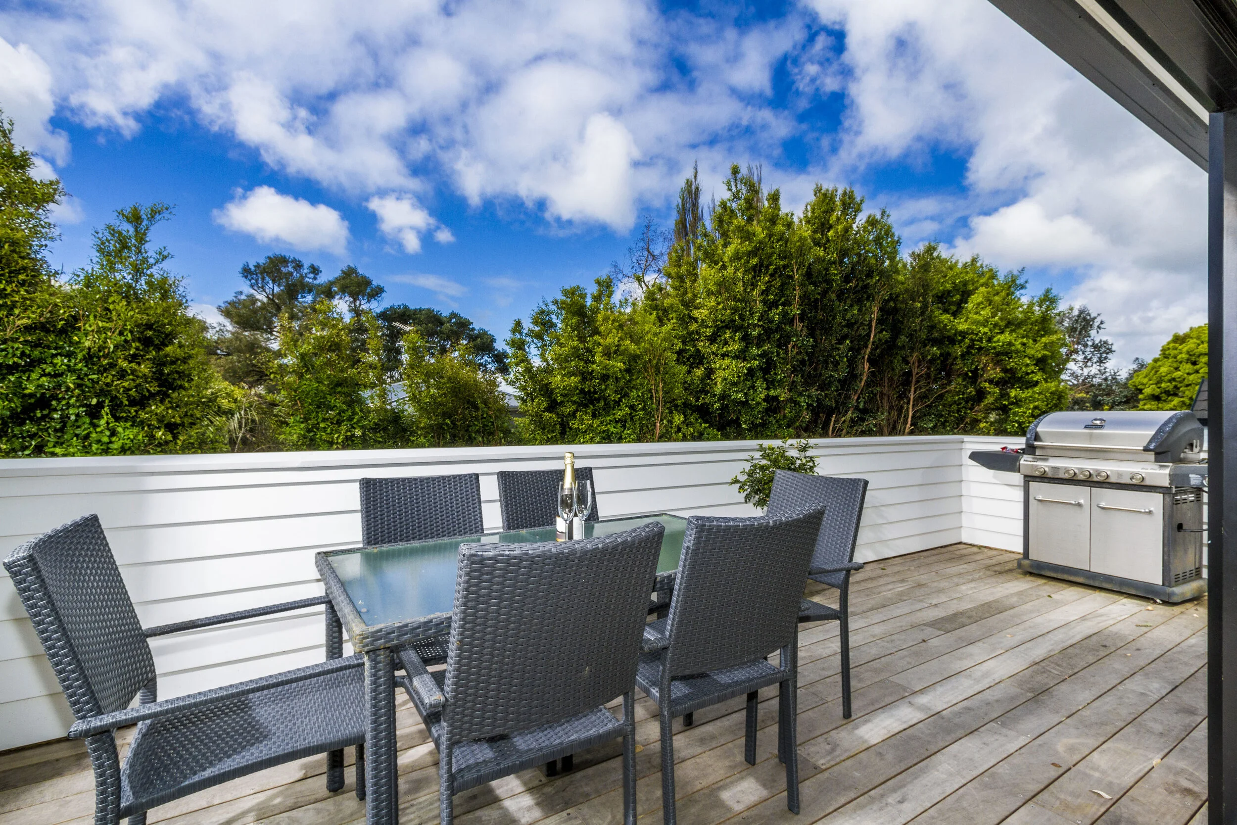 09_2-22 Sunrise Ave_Harrington_2016_.jpg