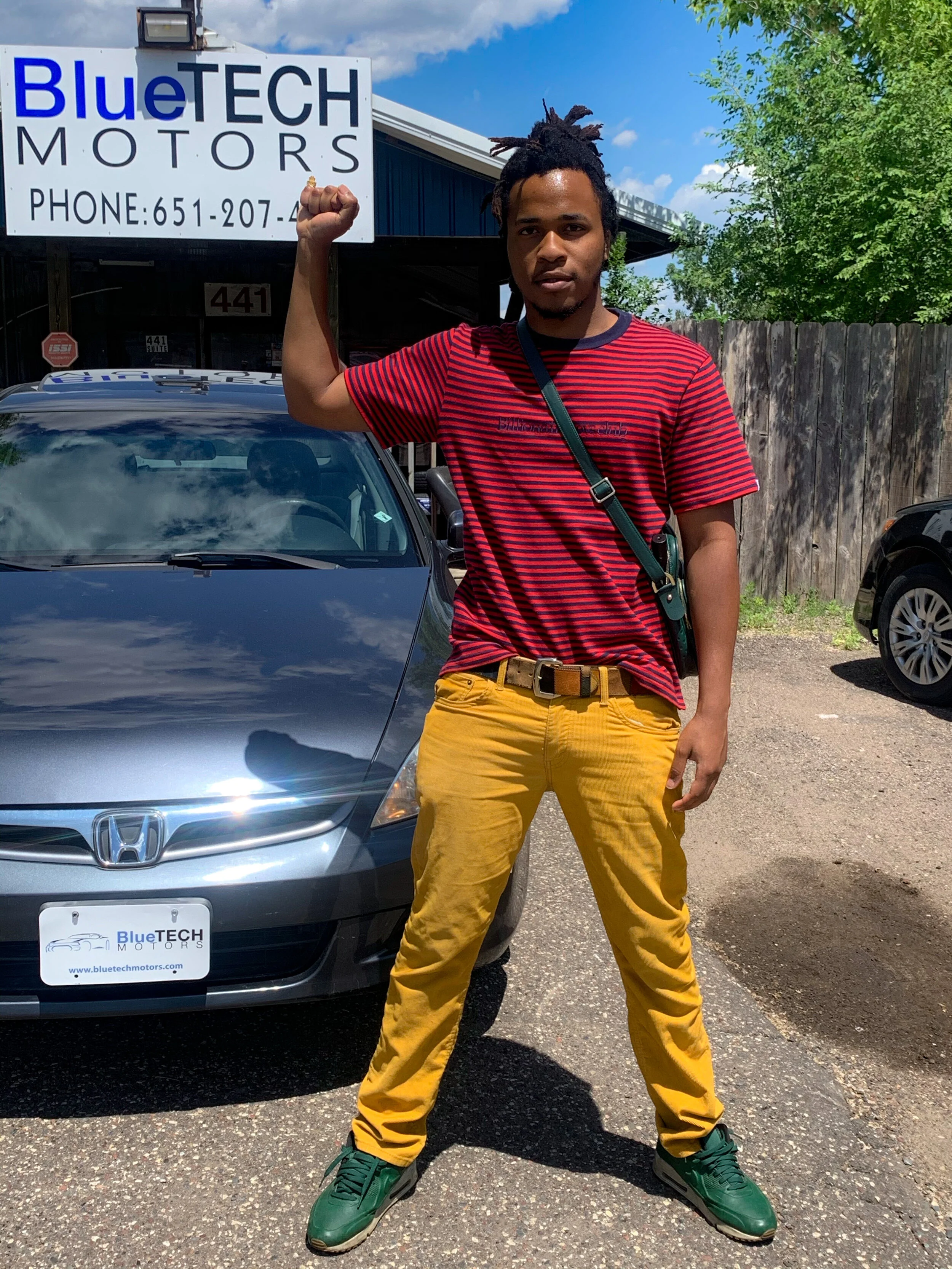 Teamed up with Billionaire Boys Club EU and Blue Tech Motors a local car lot to give away a vehicle to someone in need.

