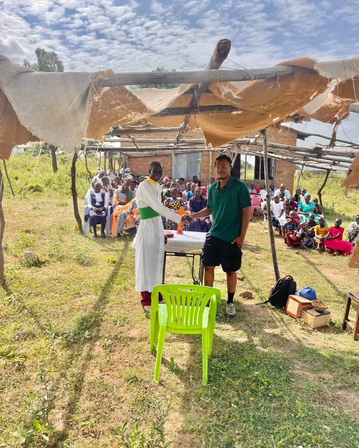 Support Yebo Life's Serengeti Community Center in Magange, Tanzania! Despite $2.5B in tourism, locals lack fresh water, healthcare, and gathering spaces. Our center will provide a clinic, prayer area, and community hub. Donate to empower youth and co