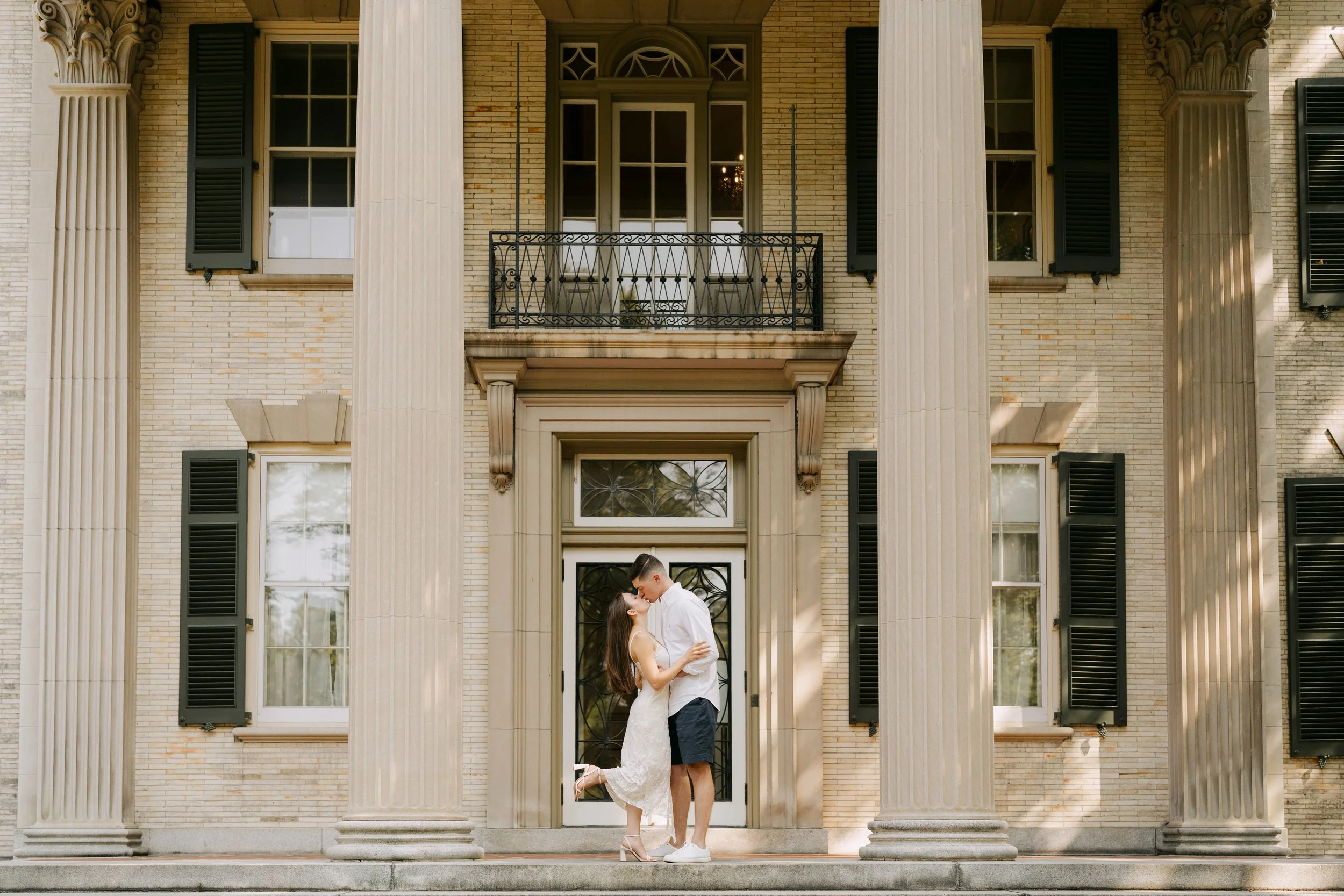 LaurenSeanRochesterNYEngagement-05960.jpg